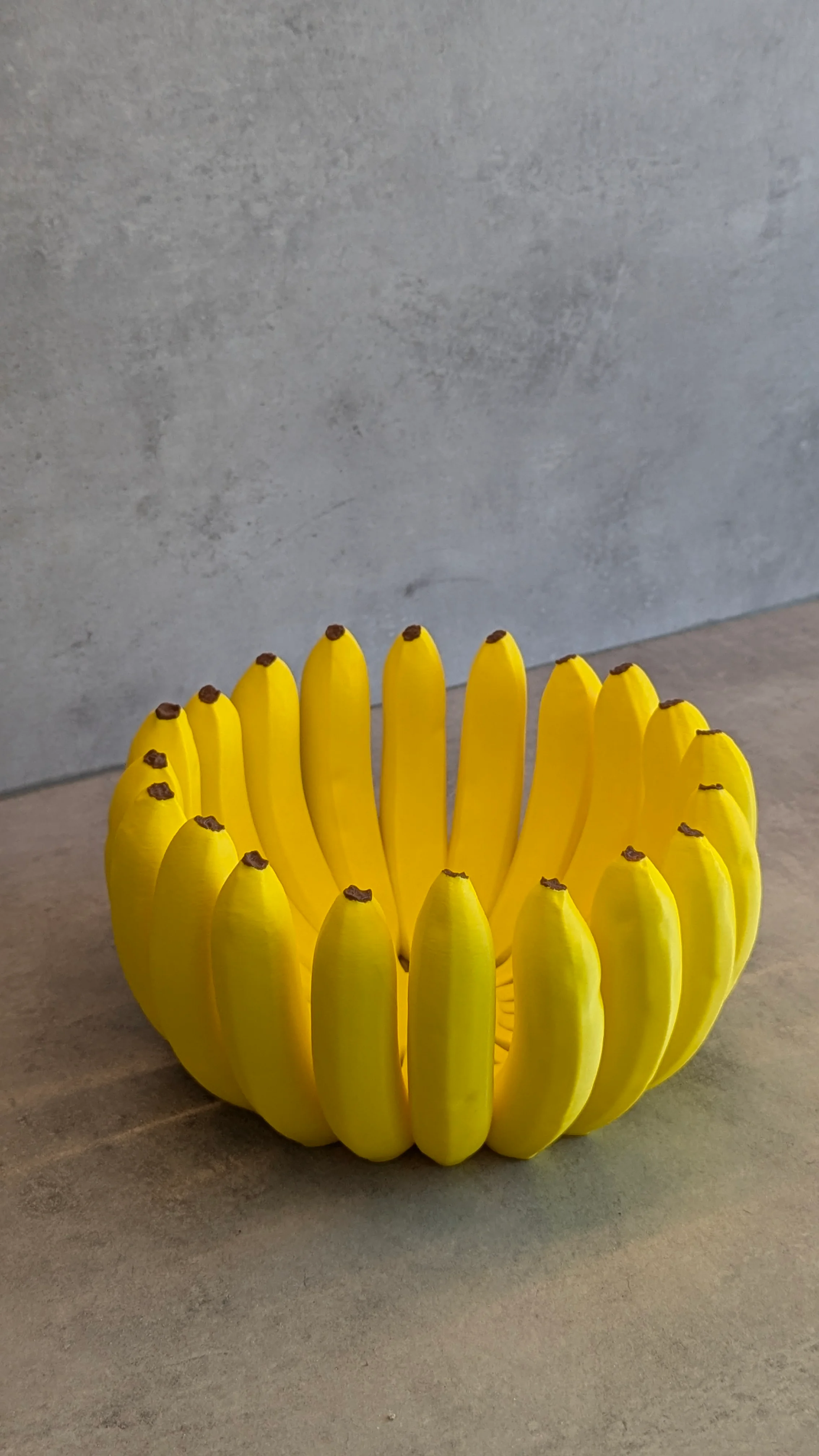 We have a couple of these at the office, as our employer give us free fruit. Everyone loves it.