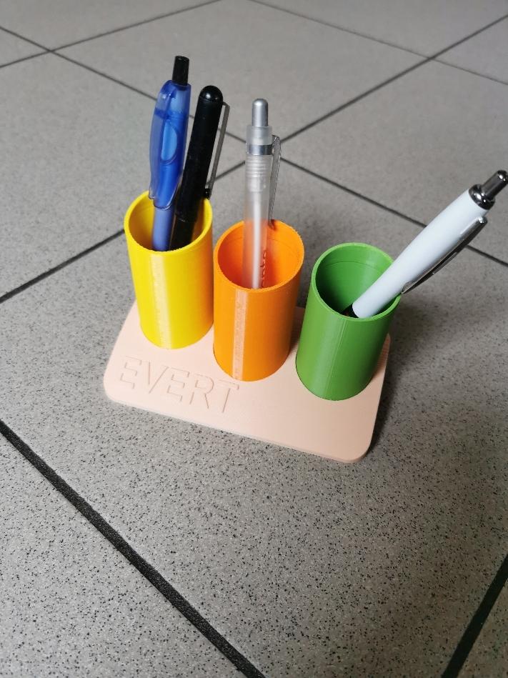 colorful ballpoint and pencil holder 3d model