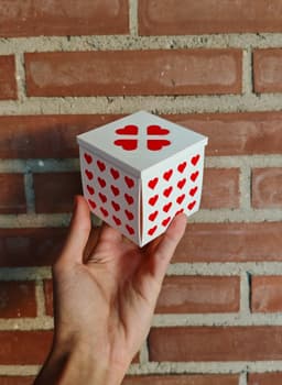 Foldable Valentine Gift Box 3d model