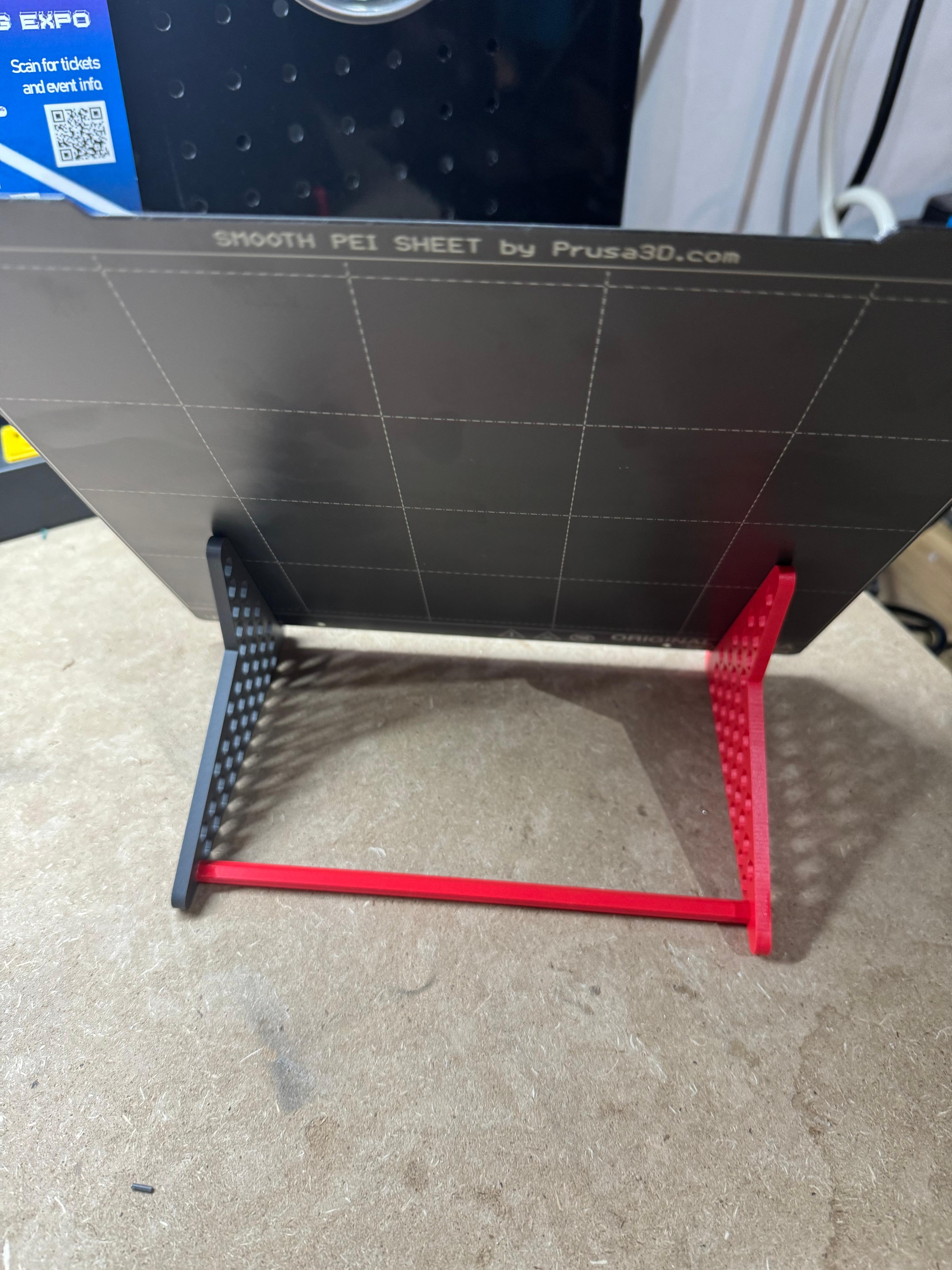 Display Stand for Prusa MK Plate 3d model