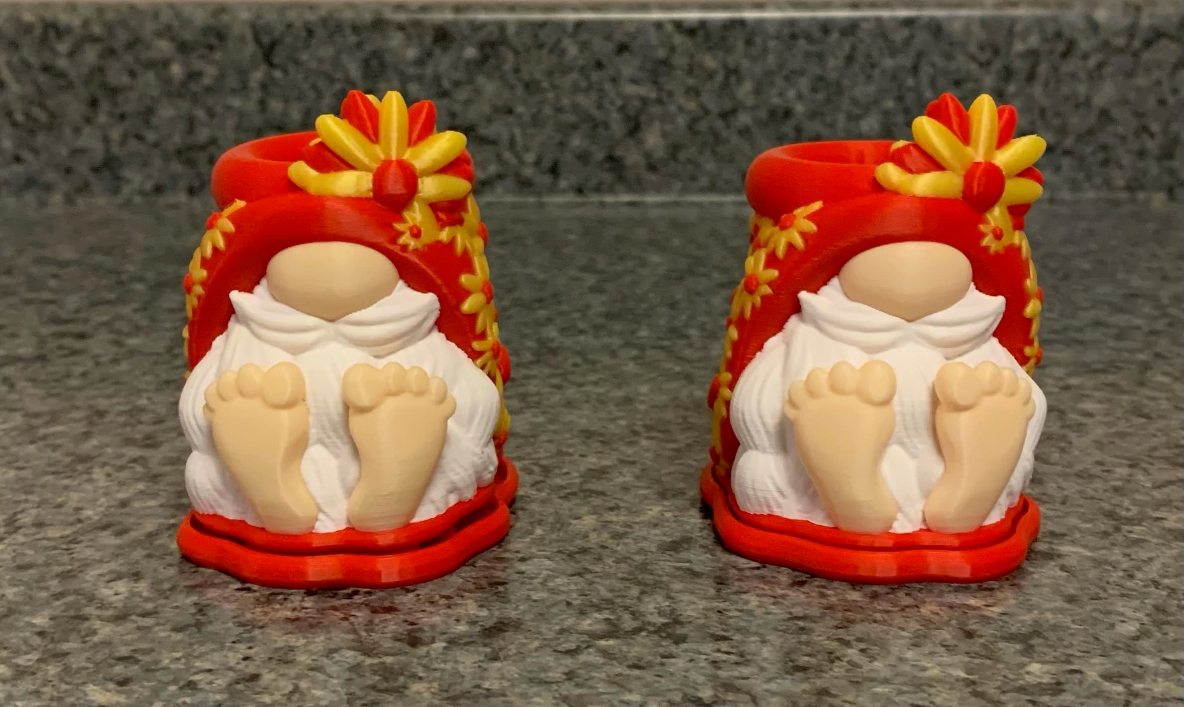 Pair of Mini Pots...