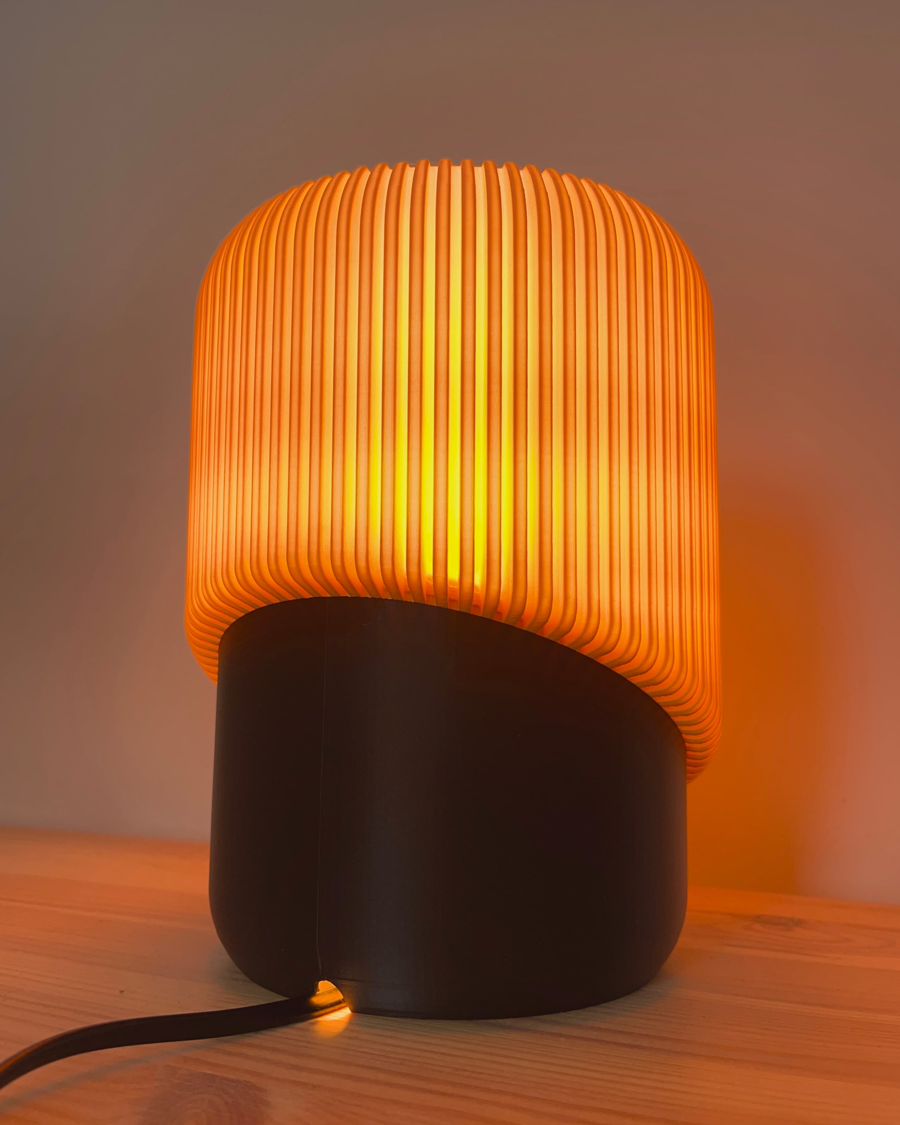 Trivo - a desk lamp 3d model