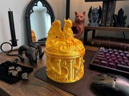 Gryphon Castle Treasure Box & Dice Vault Lid 3d model