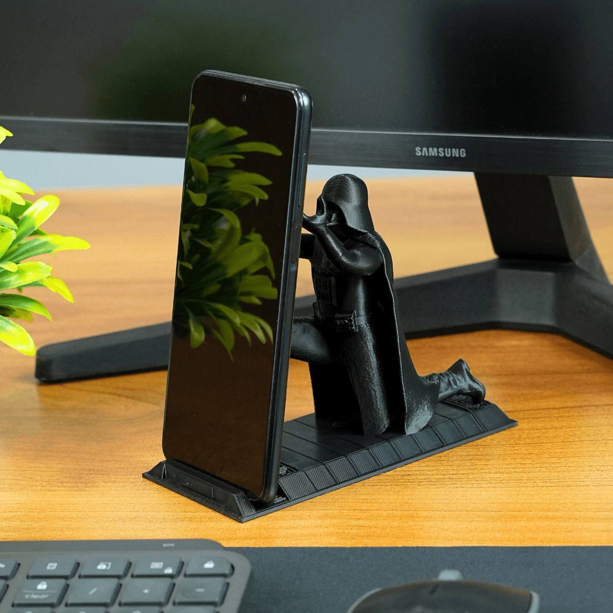 Darth Vader Pen and Phone Holder 3d model