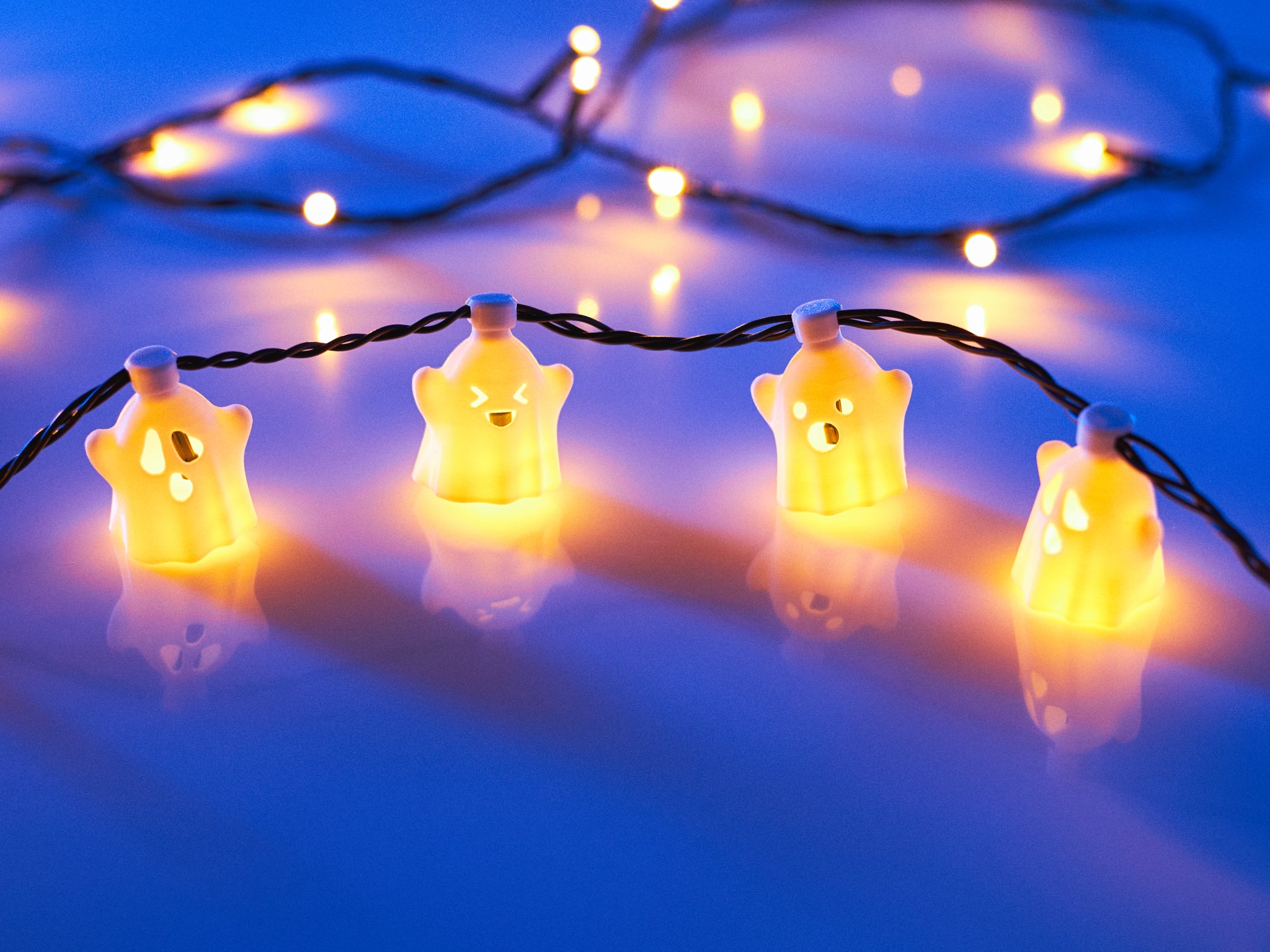 Cute Ghosts for String Fairy Lights 3d model