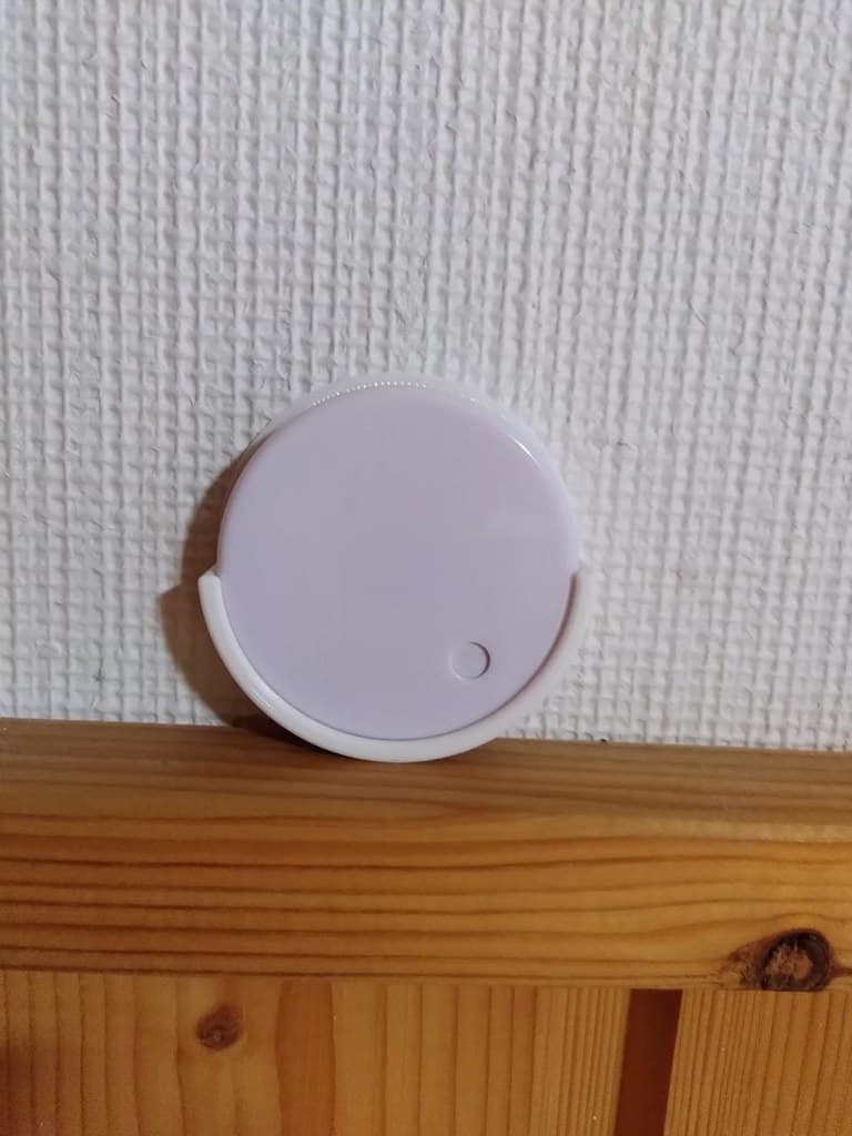 Fastenerless ruuvitag mount 3d model