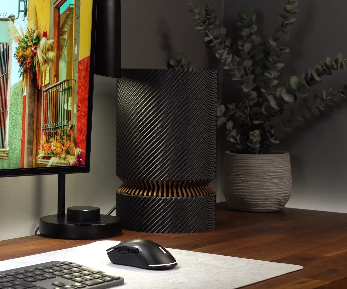 Minimalistic ITX PC case for onboard graphics 3d model