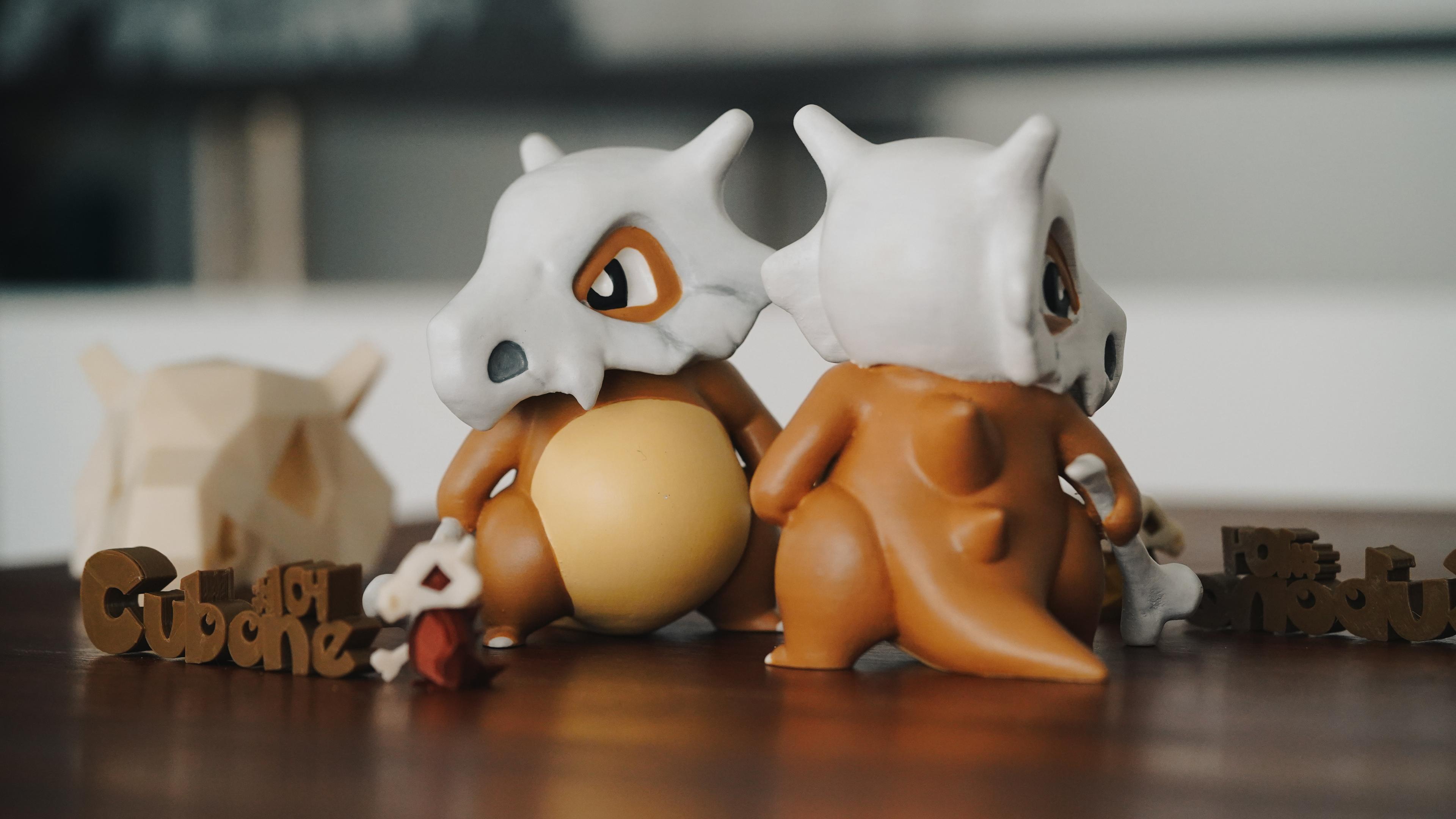 Cubone(Pokémon) - Two 12cm Cubones with their names, #number and a couple of small low poly Cubones - 3d model