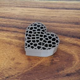 Heart shape box 3d model