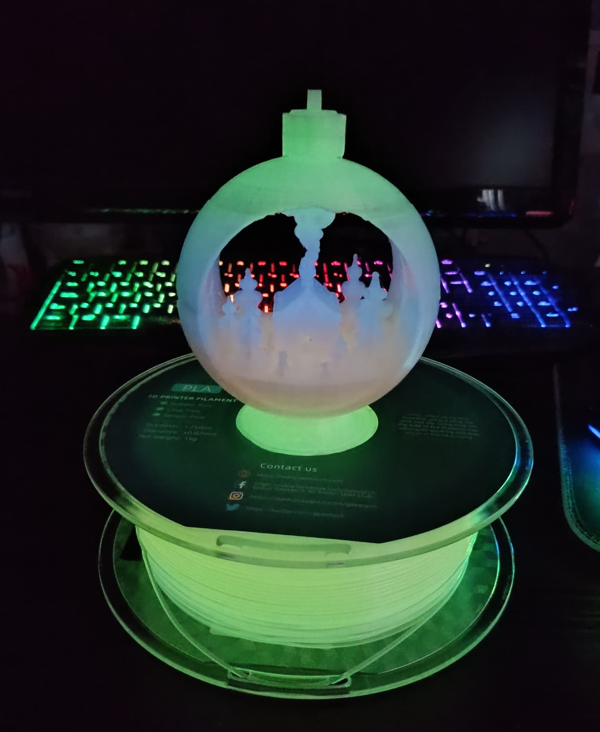 Geeetech Multicolor Glow in the dark PLA