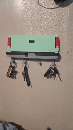 OBS Chevy Shelf V2 (with keyhooks) 3d model