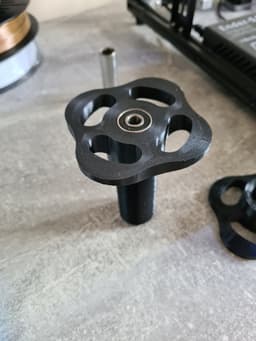 Ender 3 & 5 Series Smooth spool holder 3d model