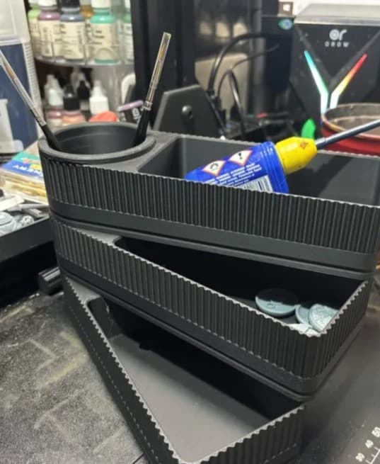 as seen on twitch.tv/mikemoans
Printed in Polymaker Charcoal Black