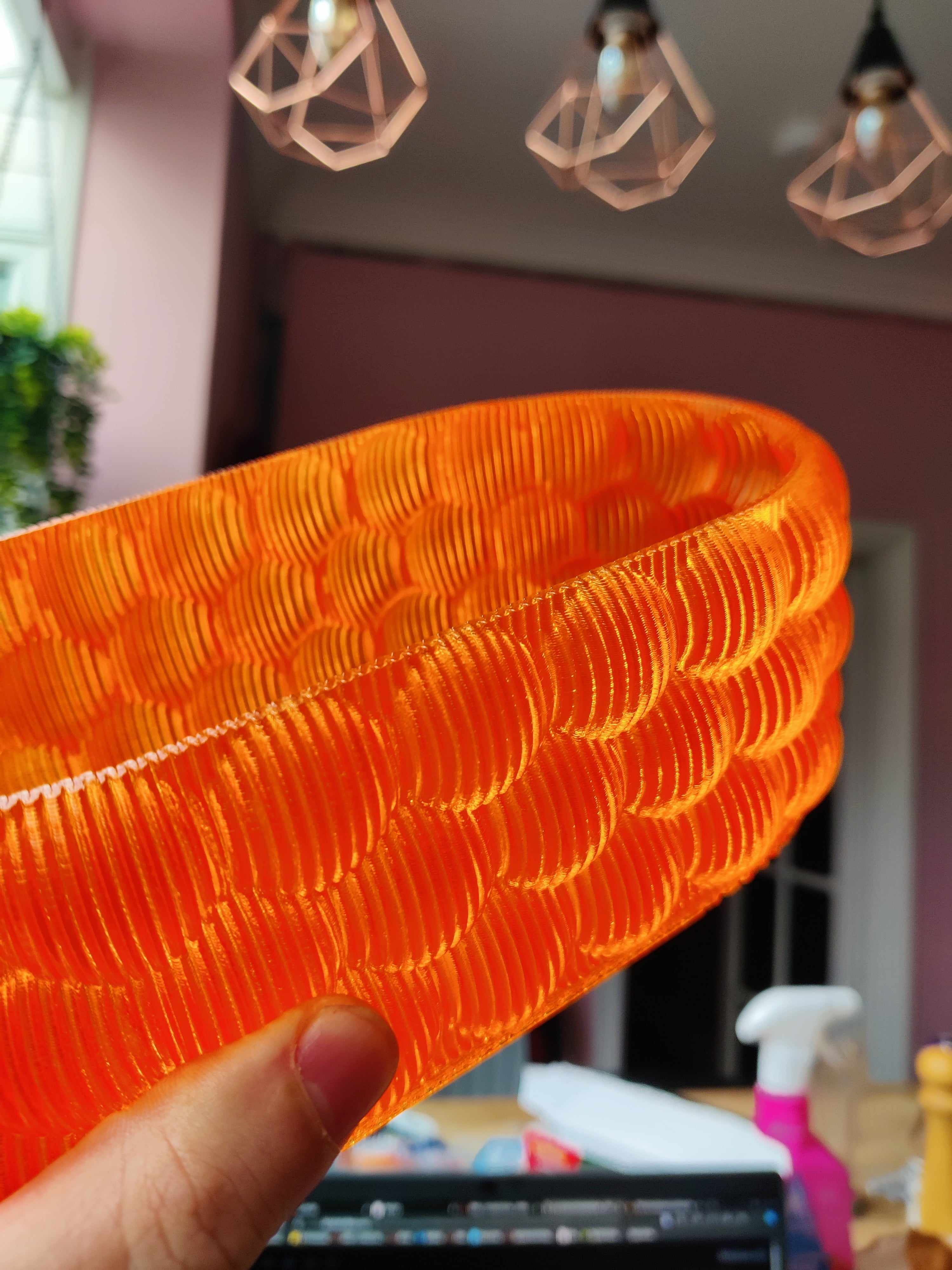 0.32 layer height
Jayo Trans Orange PLA
1mm Line Width
Raft ( nice bottom pattern )
https://www.youtube.com/watch?v=xZvC75SuKU0