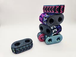 Silk Track Clicker Fidget 3d model