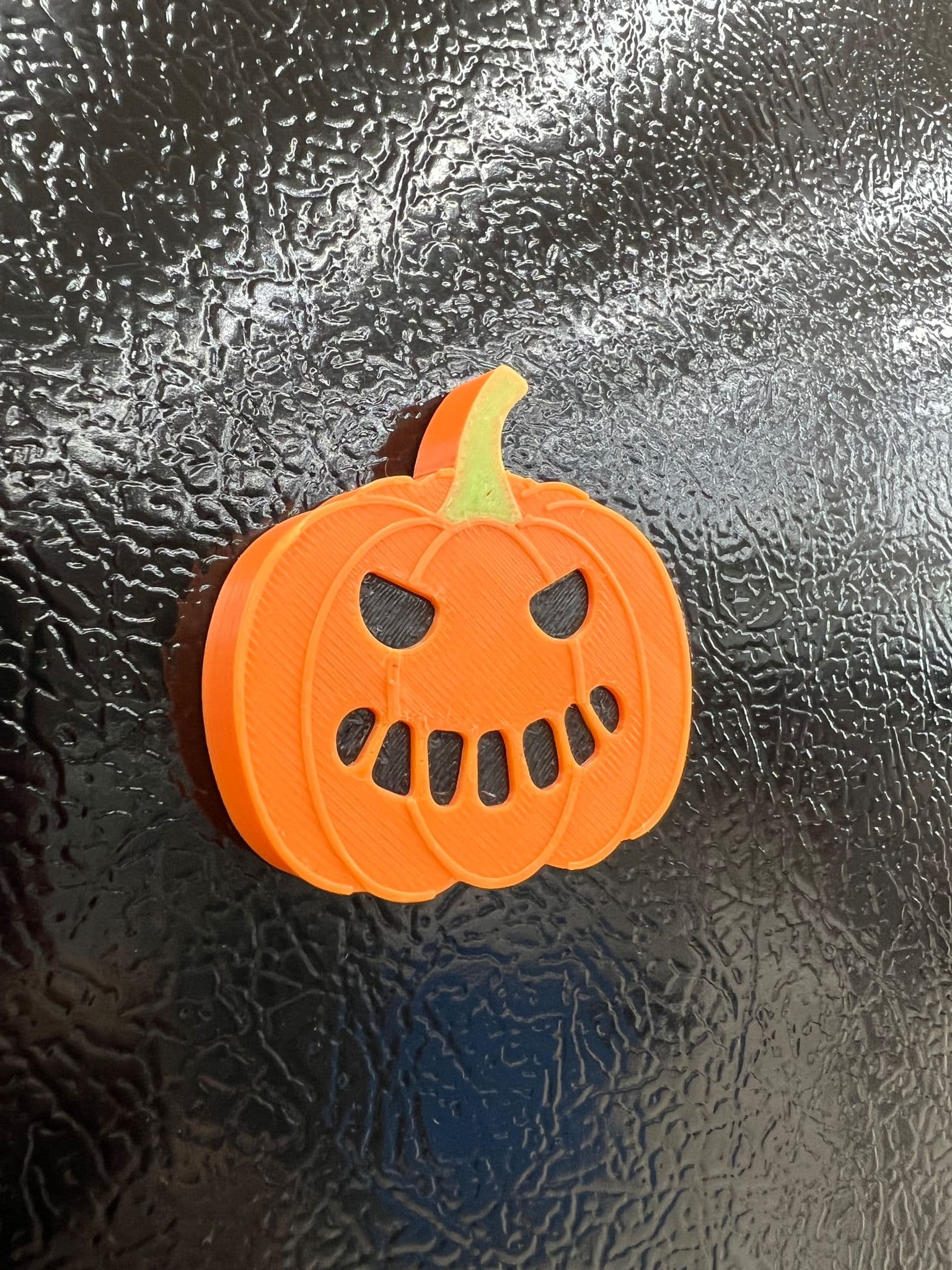 Spooky fridge magnets - Melty v1 - Print in place 3d model