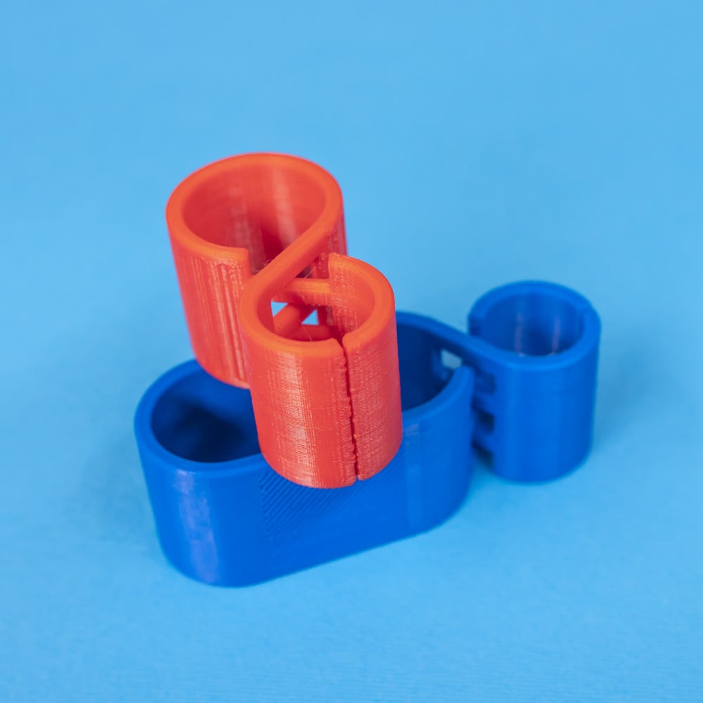 Figure 8 Compliant Clips 3d model
