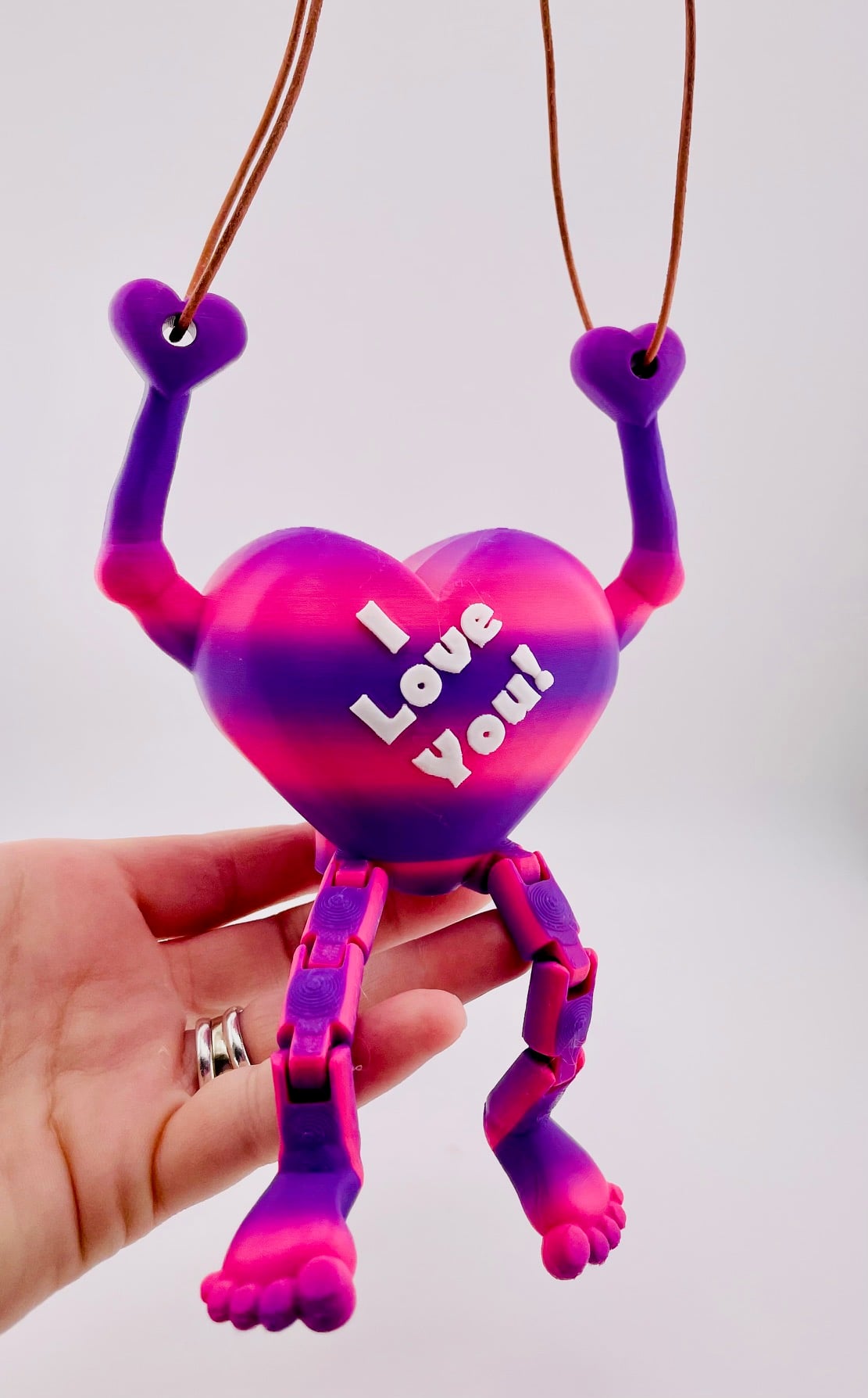Heart Flexi Legs Hanger 3d model