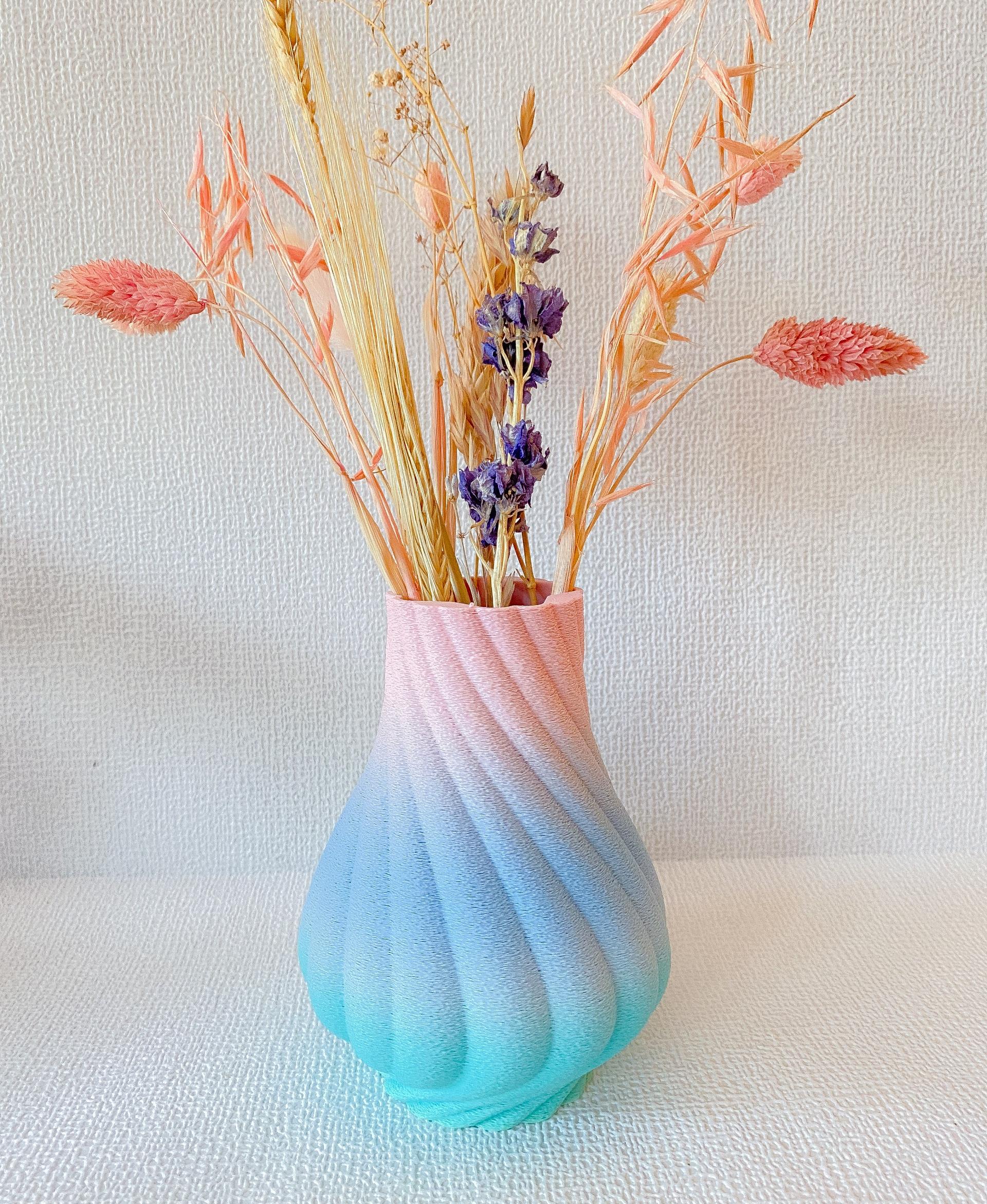 Vase 1.0.1.stl - Beautiful vase in fuzzy skin! - 3d model