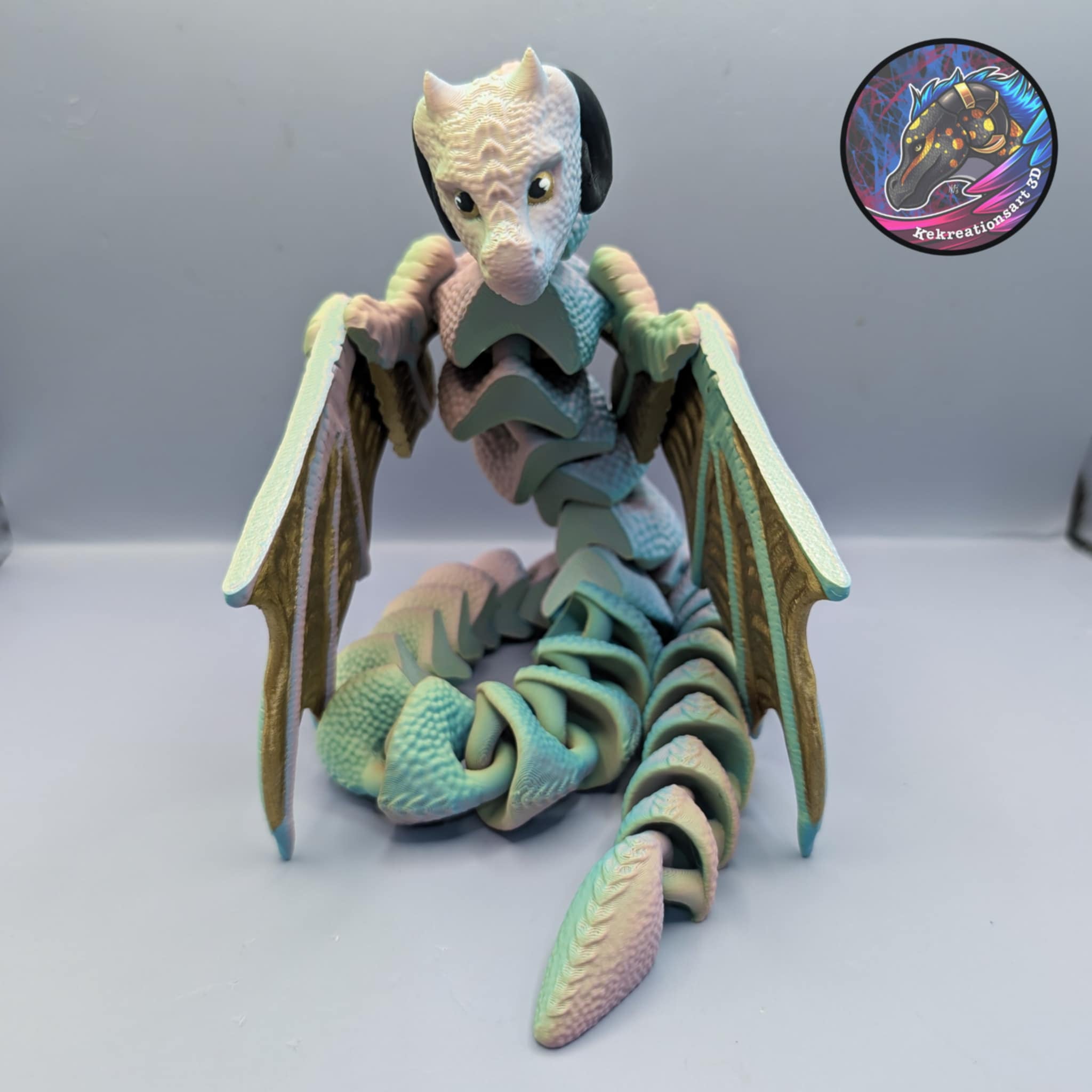 flexi shoulder drape wyrm 3d model