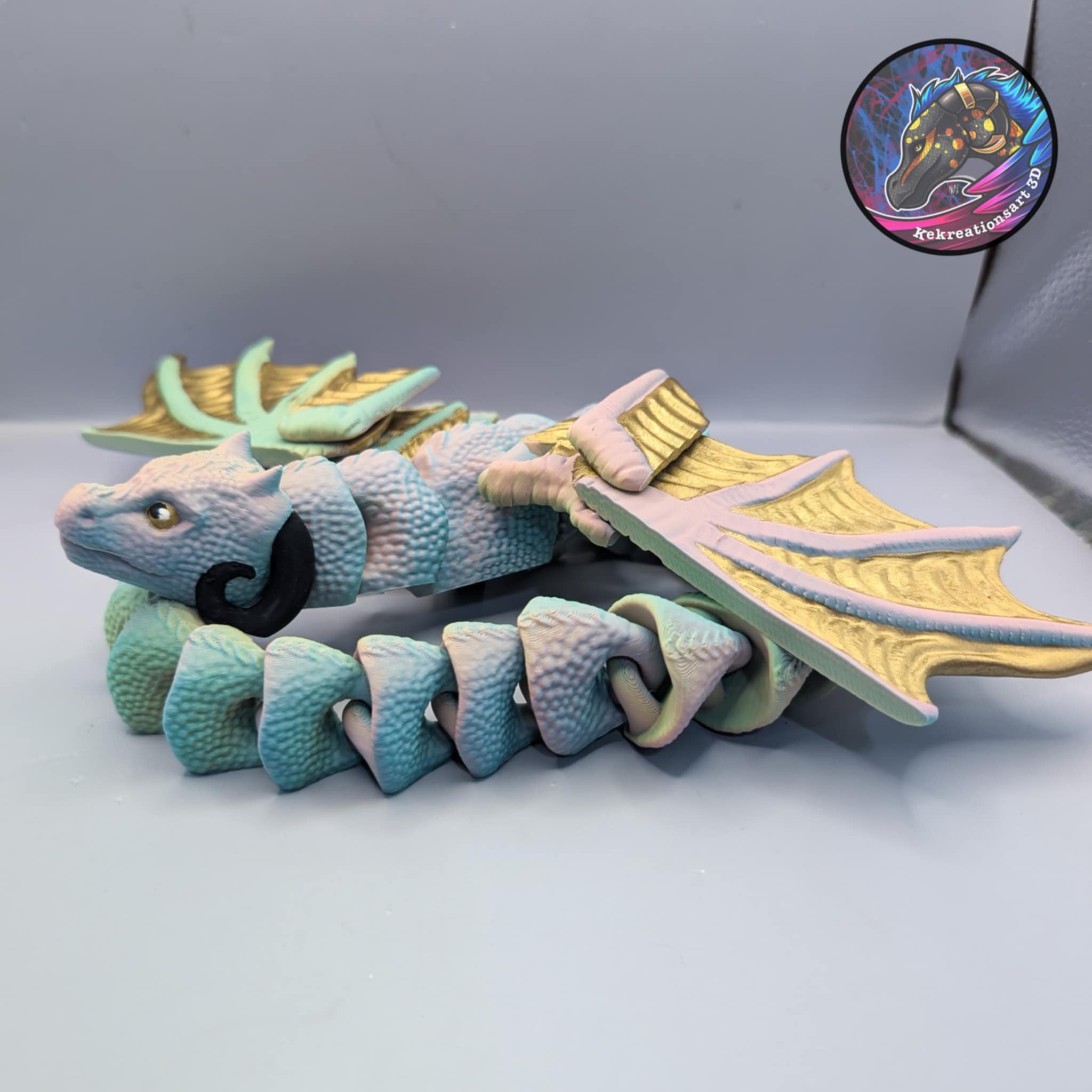 flexi shoulder drape wyrm 3d model