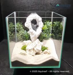 Hanging Rock Aquarium & Terrarium Cave | Vertical Rock type Fish Hideout | Reptile Natural Shelter 3d model