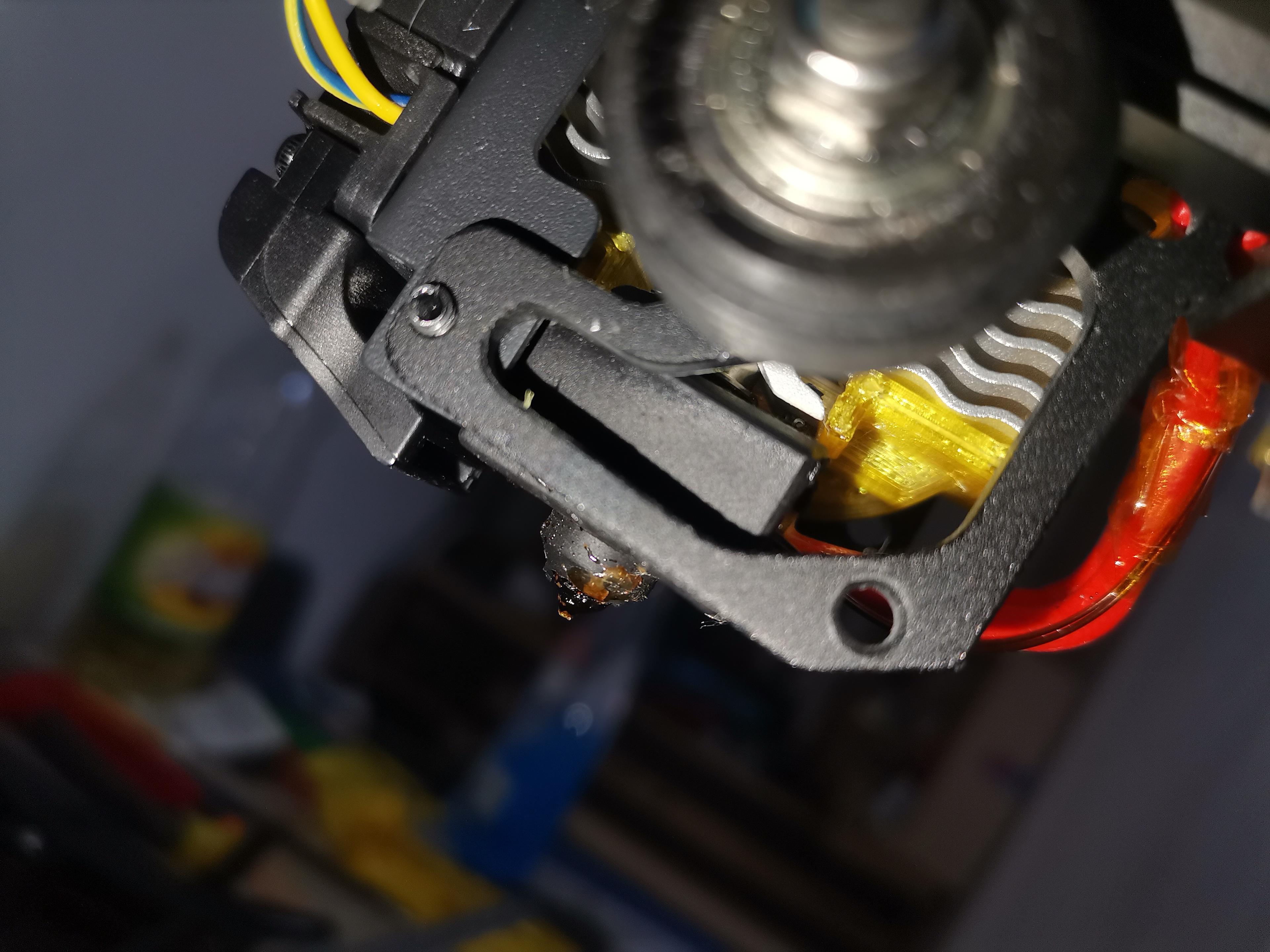 cr-10 Smart hotend fan support - The duct is close to the heatsink so no air is blown down - 3d model