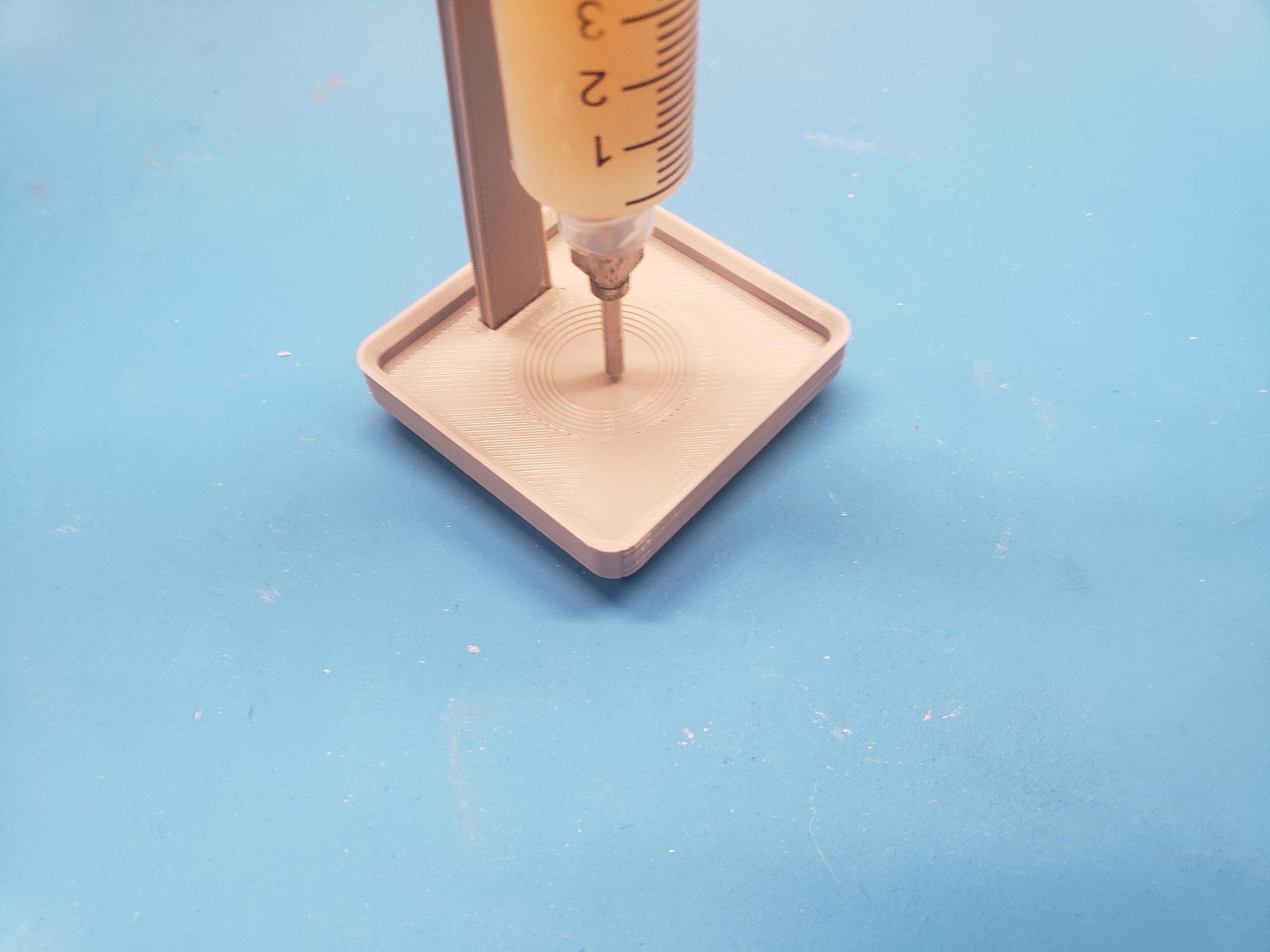 Parametric Gridfinity Syringe Stand  3d model
