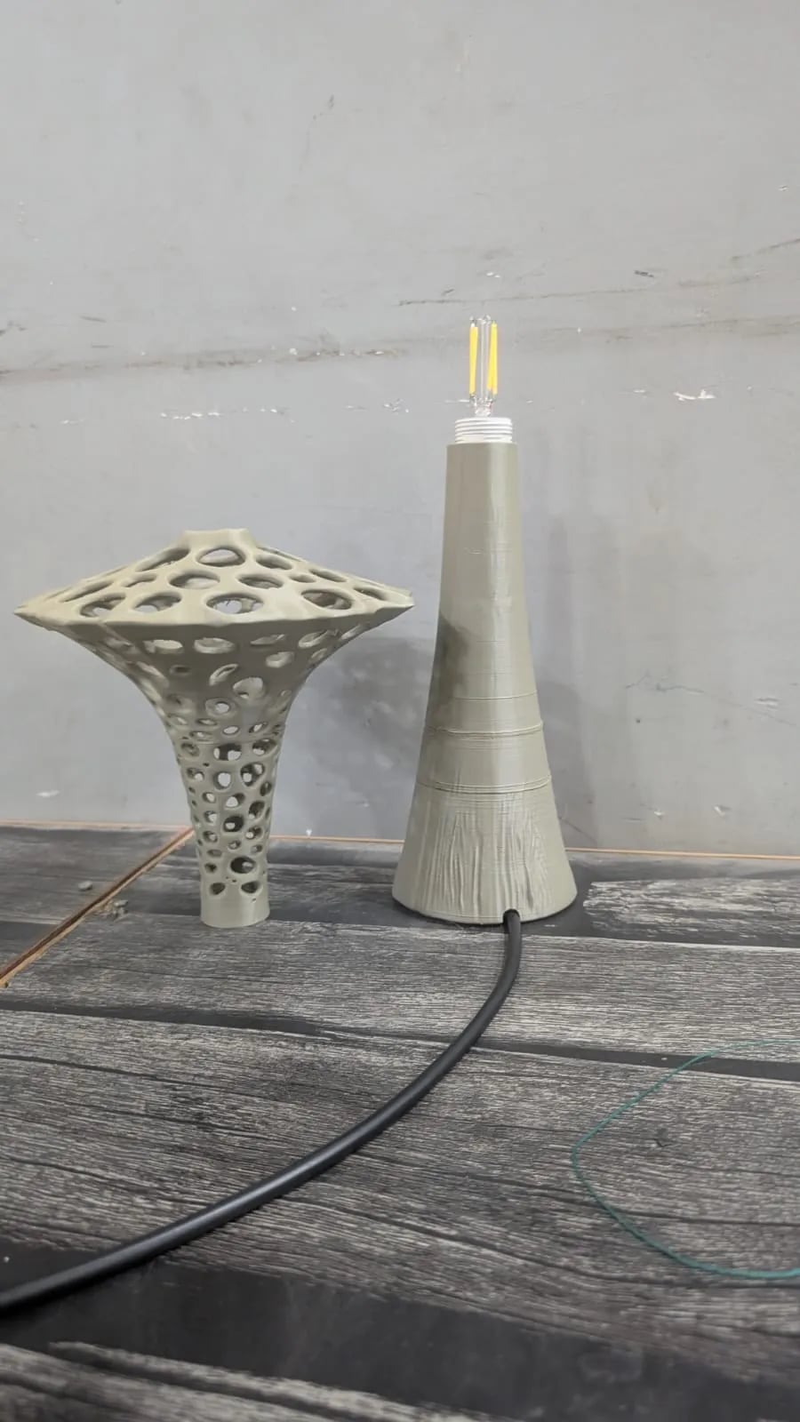 Sylva Cellular Table Lamp 3d model