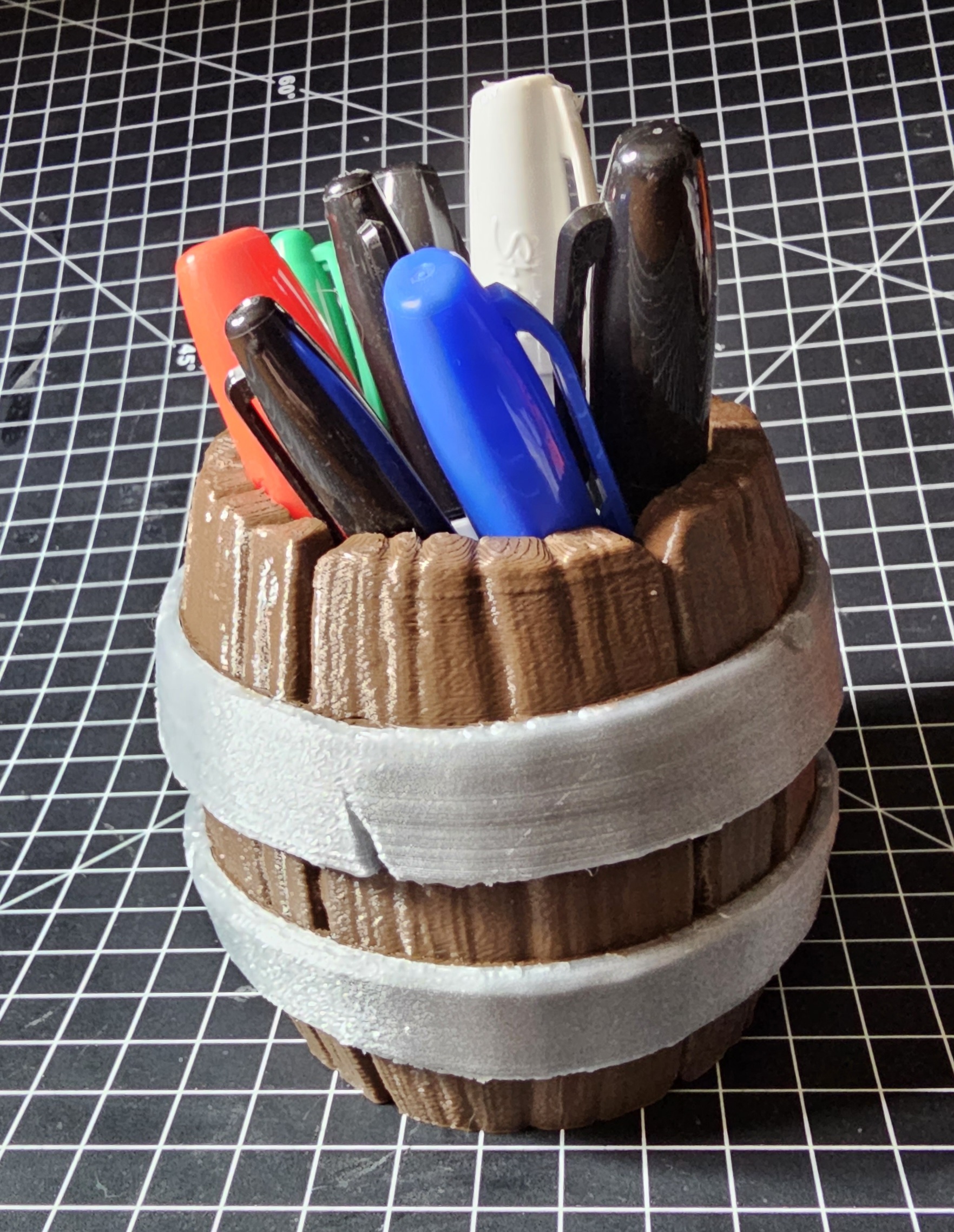 Barrel Pen Cup 3d model