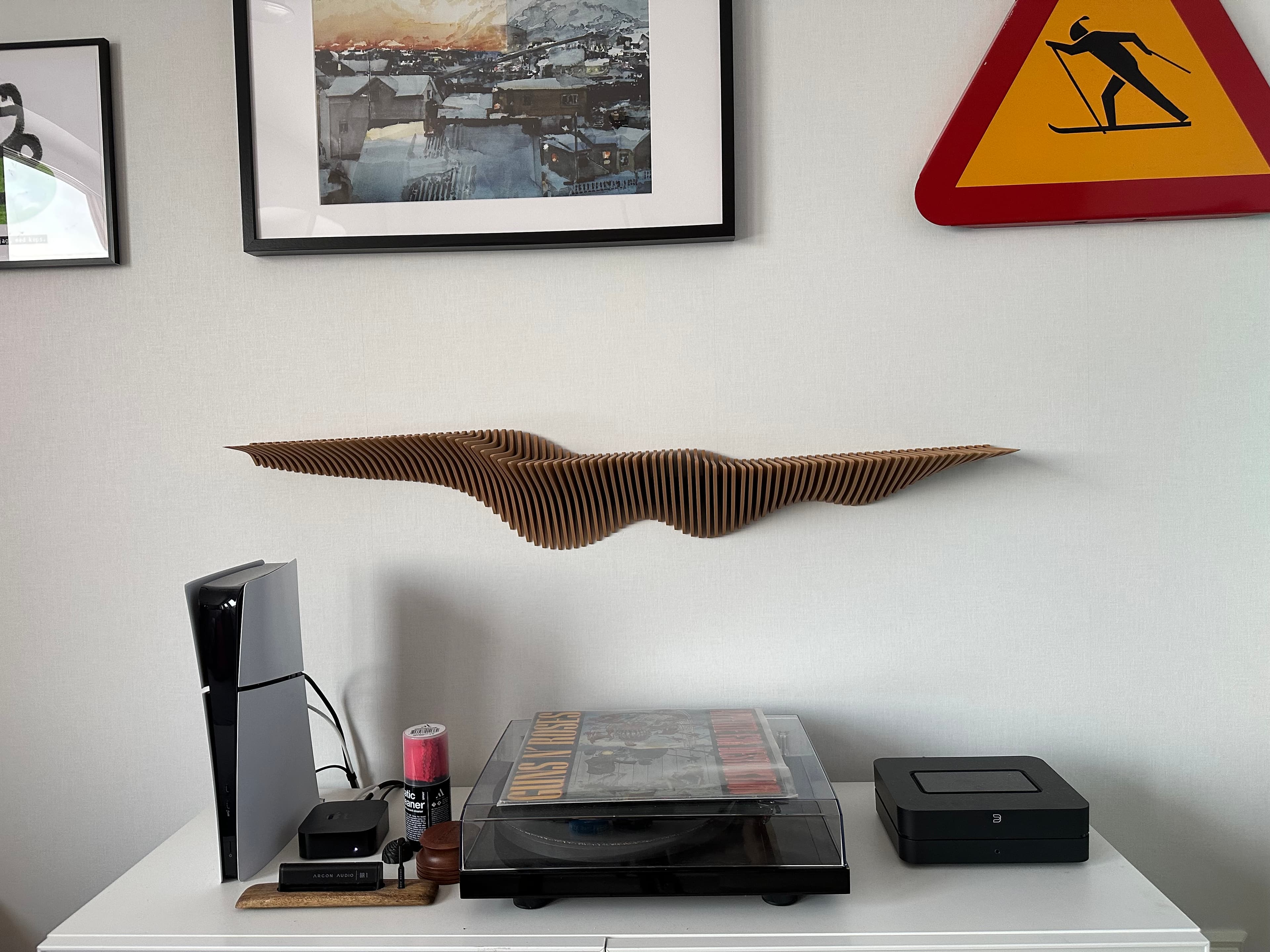 There’s a lot of work assembling this artpiece, but once done it’s all worth it!
Thank you for an amazing model Arcforms