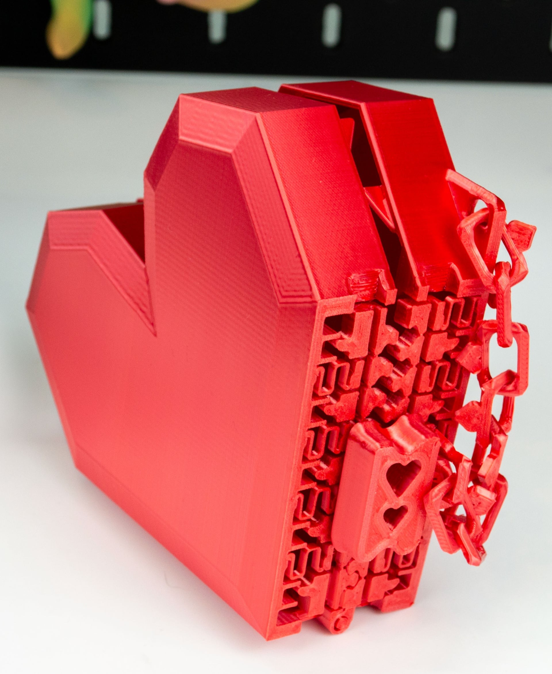Heart Box With Working Zipper 3d model
