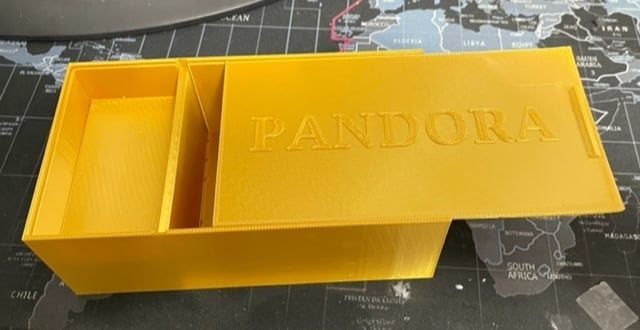 Box with sliding lid and hidden compartment 3d model