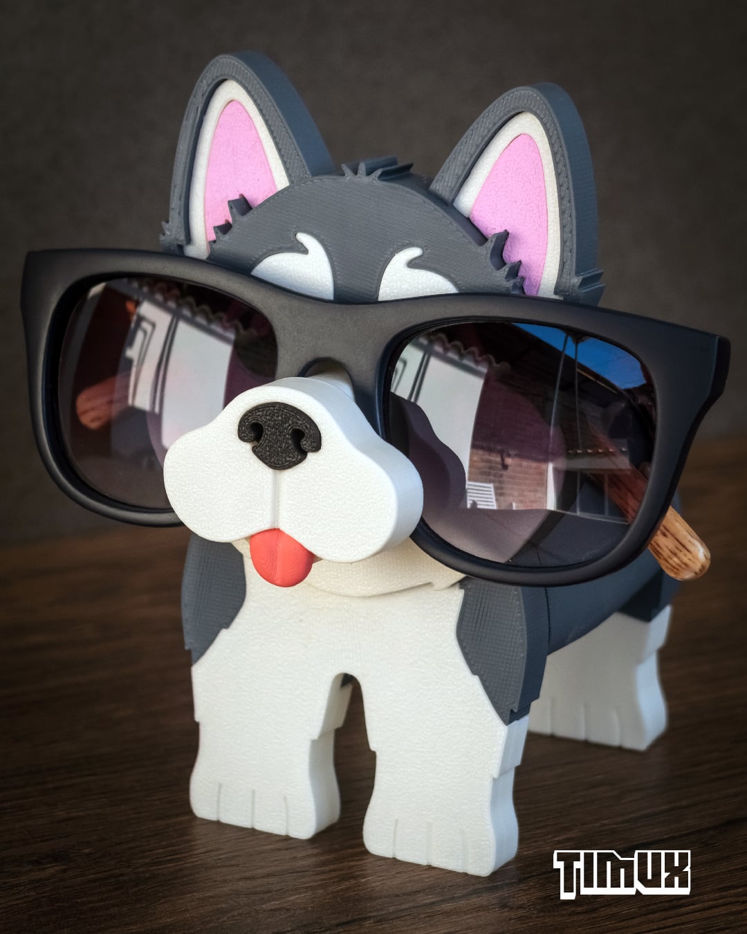 HUSKY GLASSES HOLDER 3d model