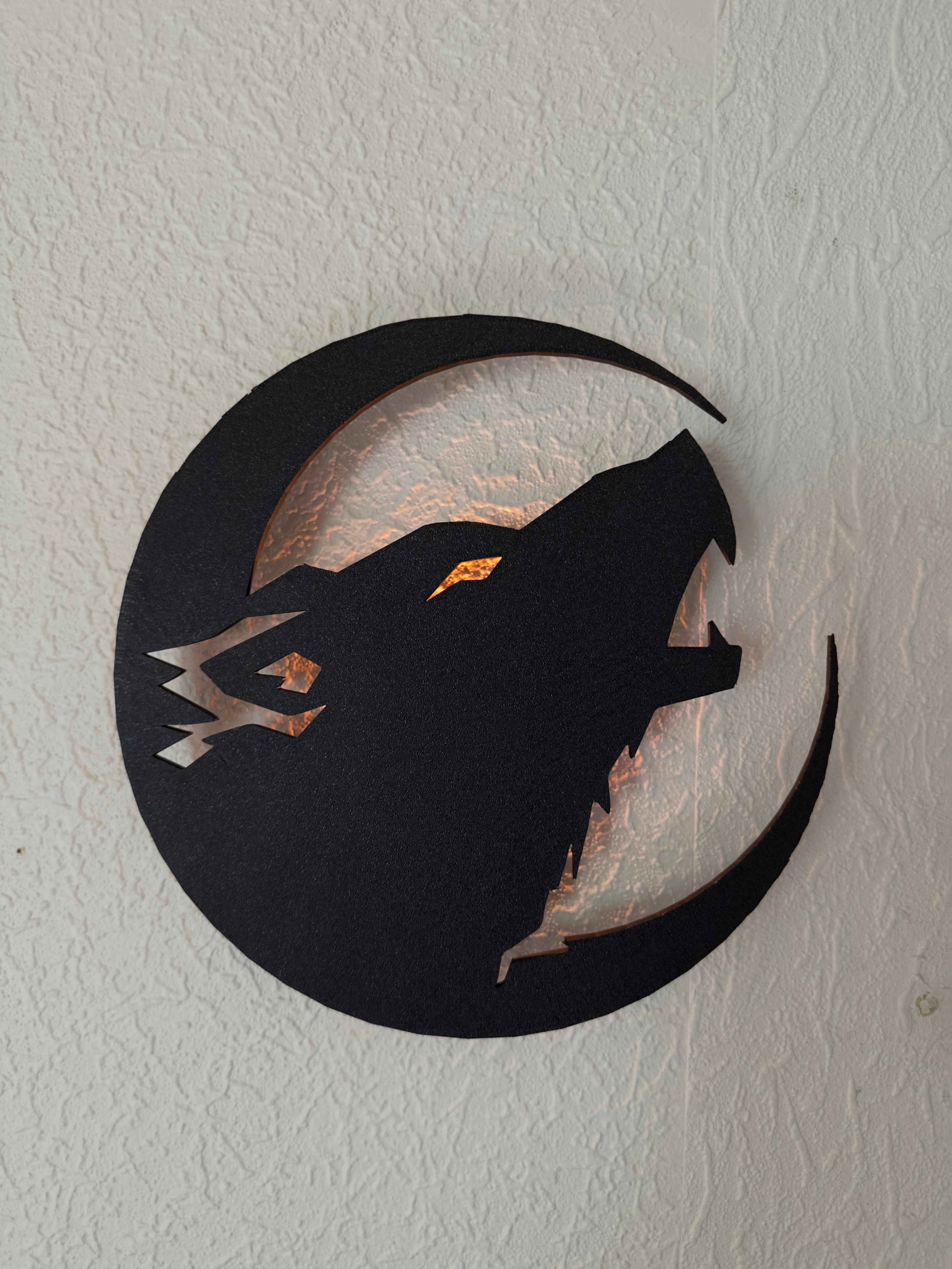 Wolf Wall Art - set a little led candle light behind it for extra effect - 3d model