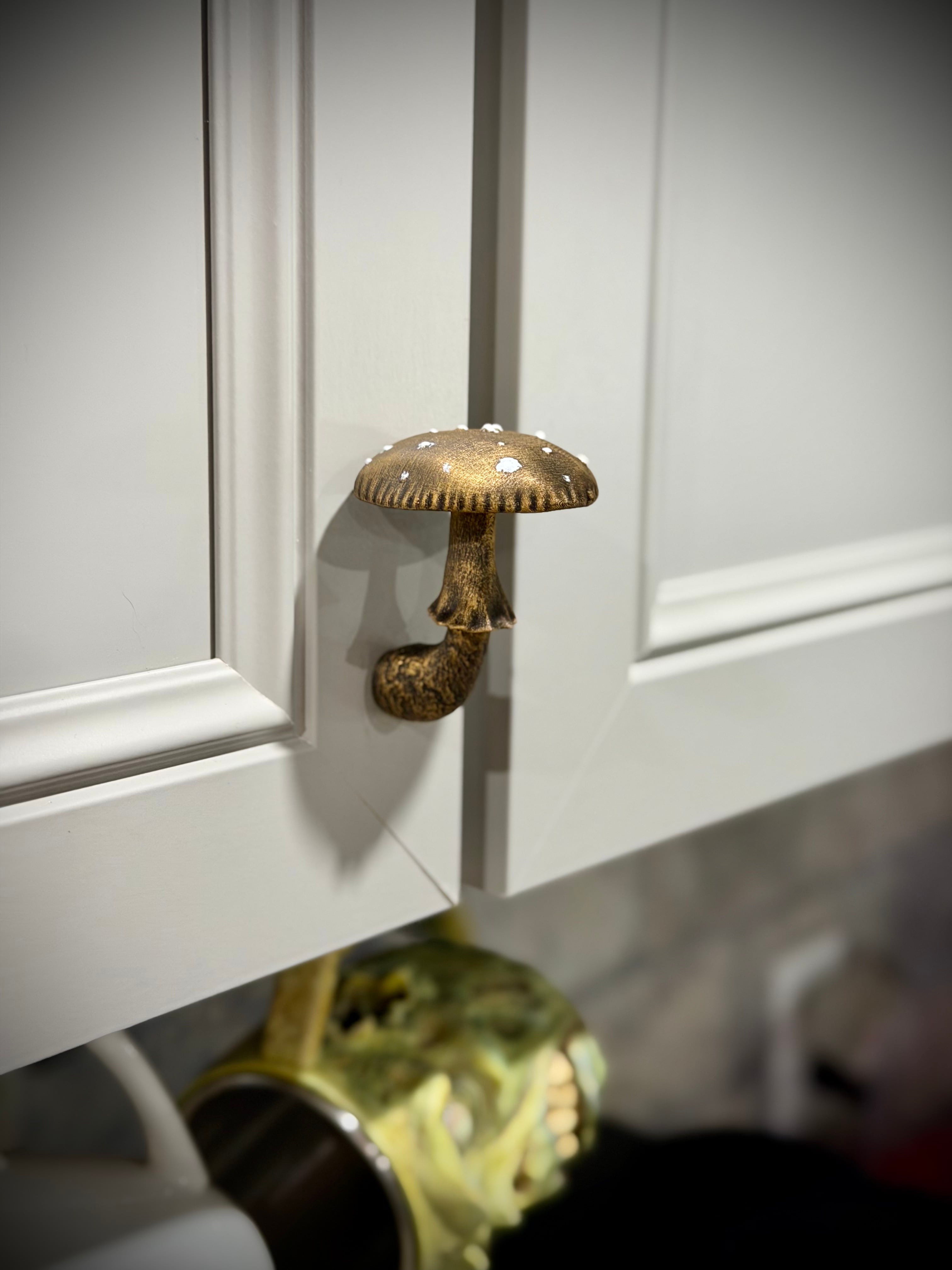 mushroom drawer pull 3d model