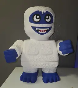 Printed at 275%, measuring over 16" tall. My wife loves all the characters from this claymation, so had to do it as big as possible. Now she wants the giant one at Lowes, lol 3d model