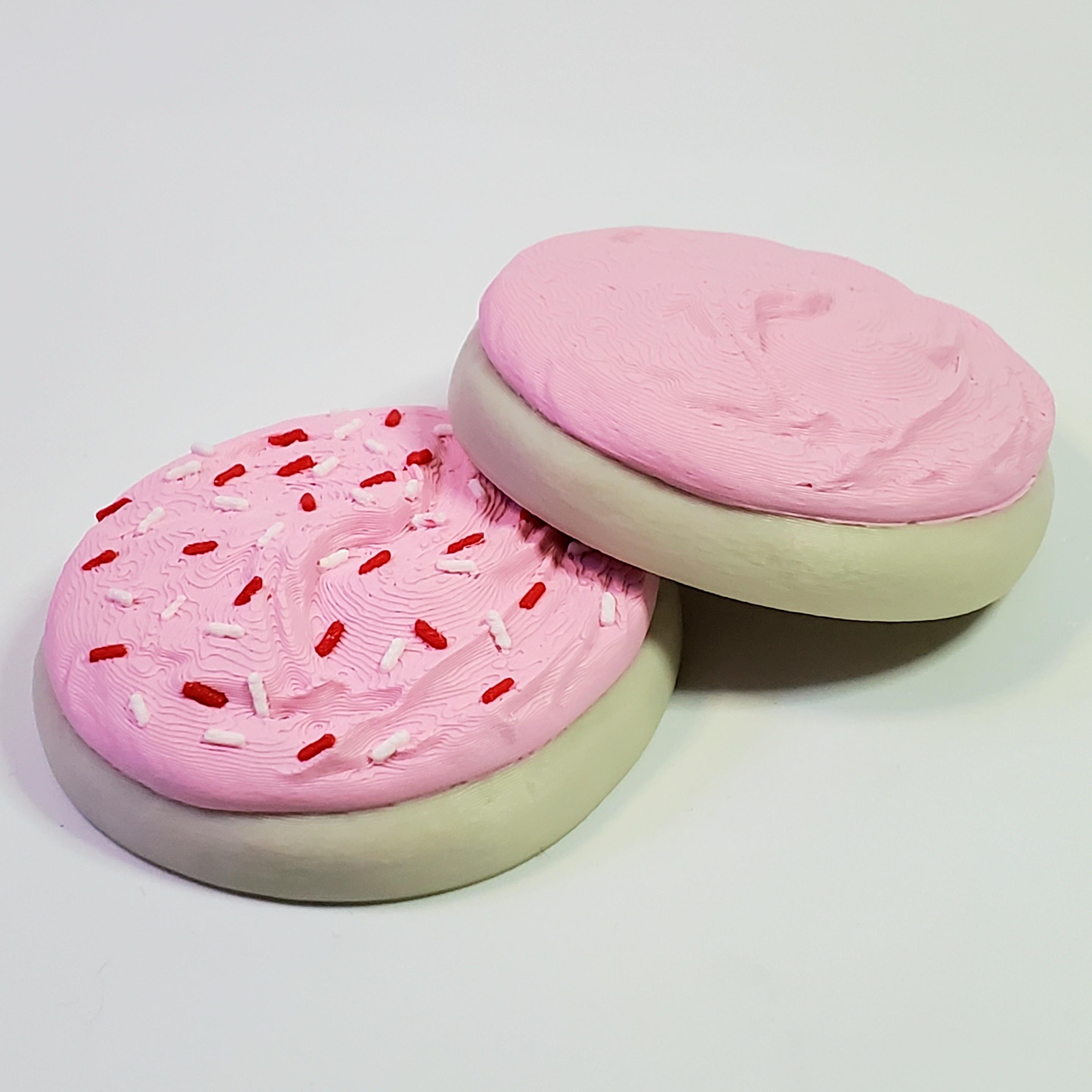 REMIXABLE Sugar Cookie with Buttermilk Frosting :: Delicious Desserts! 3d model