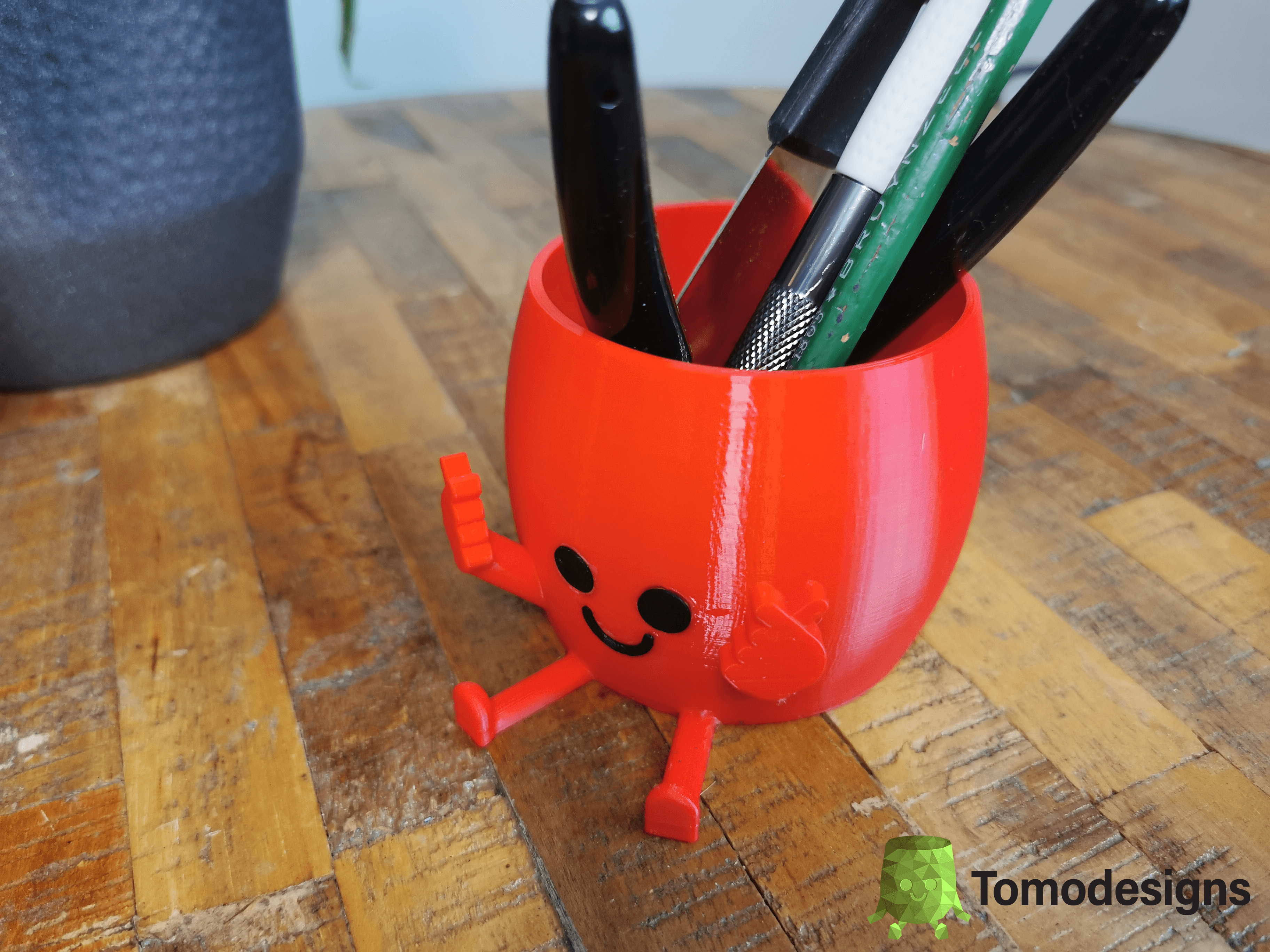 Happy Heart Sitting Pot 3d model