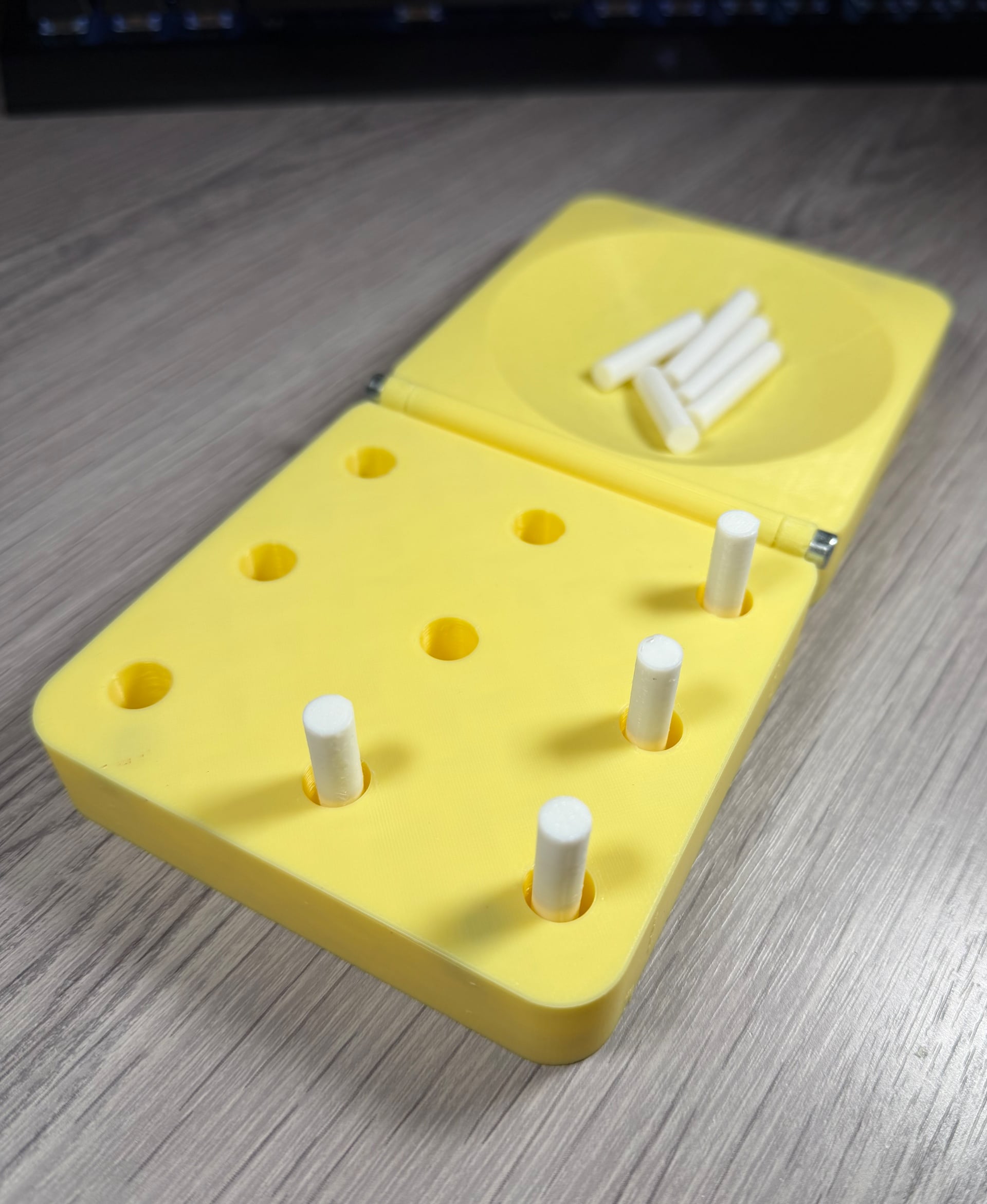 Foldable Nine-Hole Peg Test 3d model