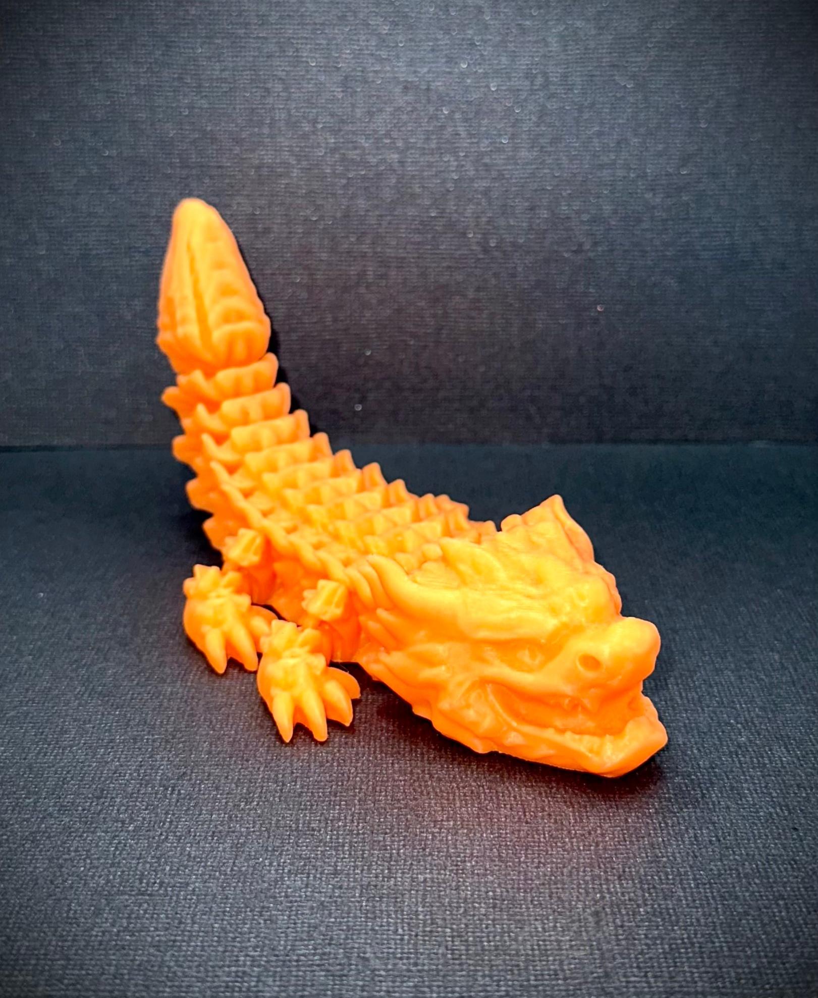 Snowfall, Winter Dragon Child - Articulated Dragon Snap-Flex Fidget (Medium Tightness Joints) 3d model
