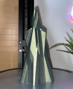 Pyramidal Fractal Shard 3d model