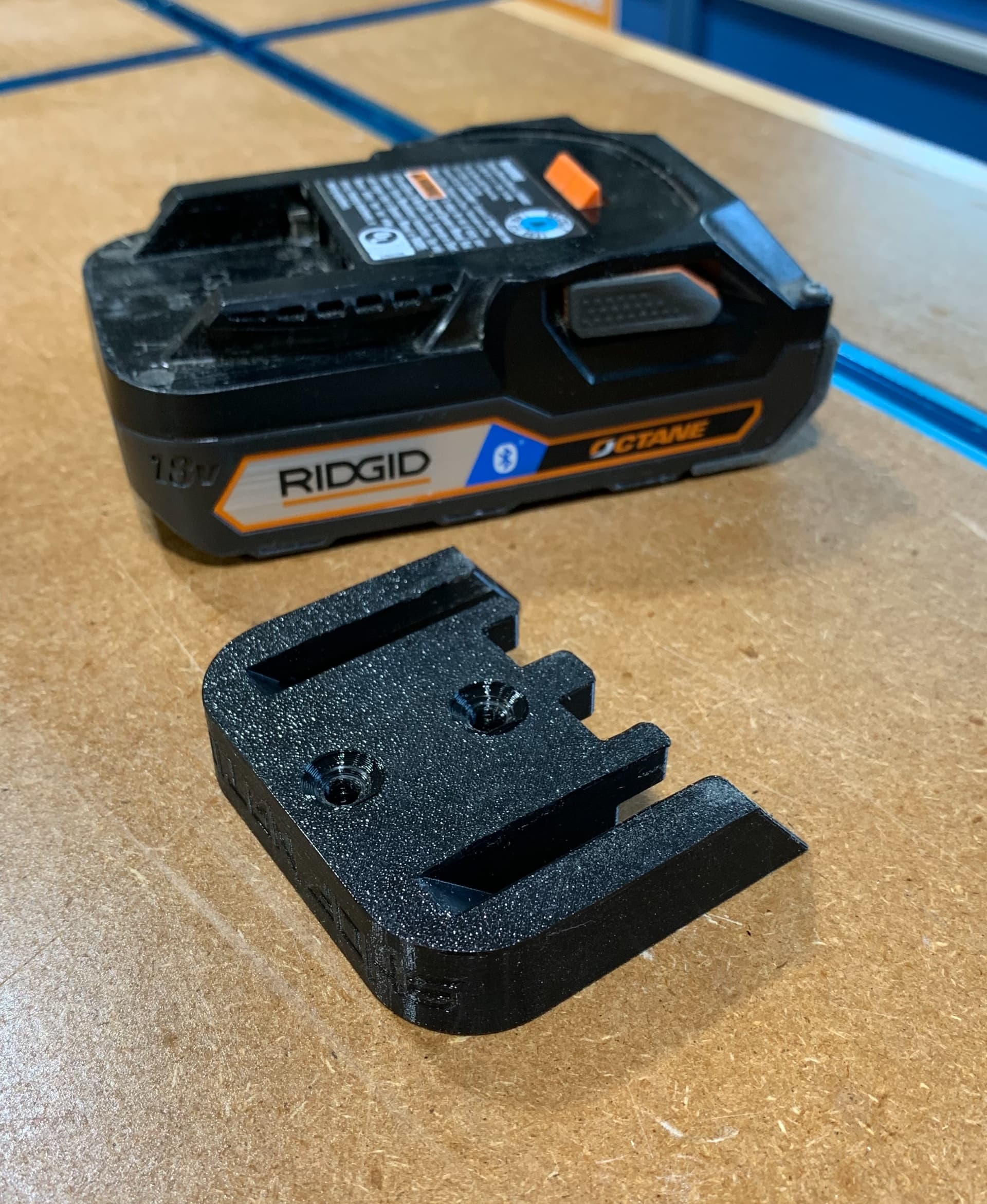 Ridgid 18V Battery Mount - Ridgid 18V Battery Mount - 3d model