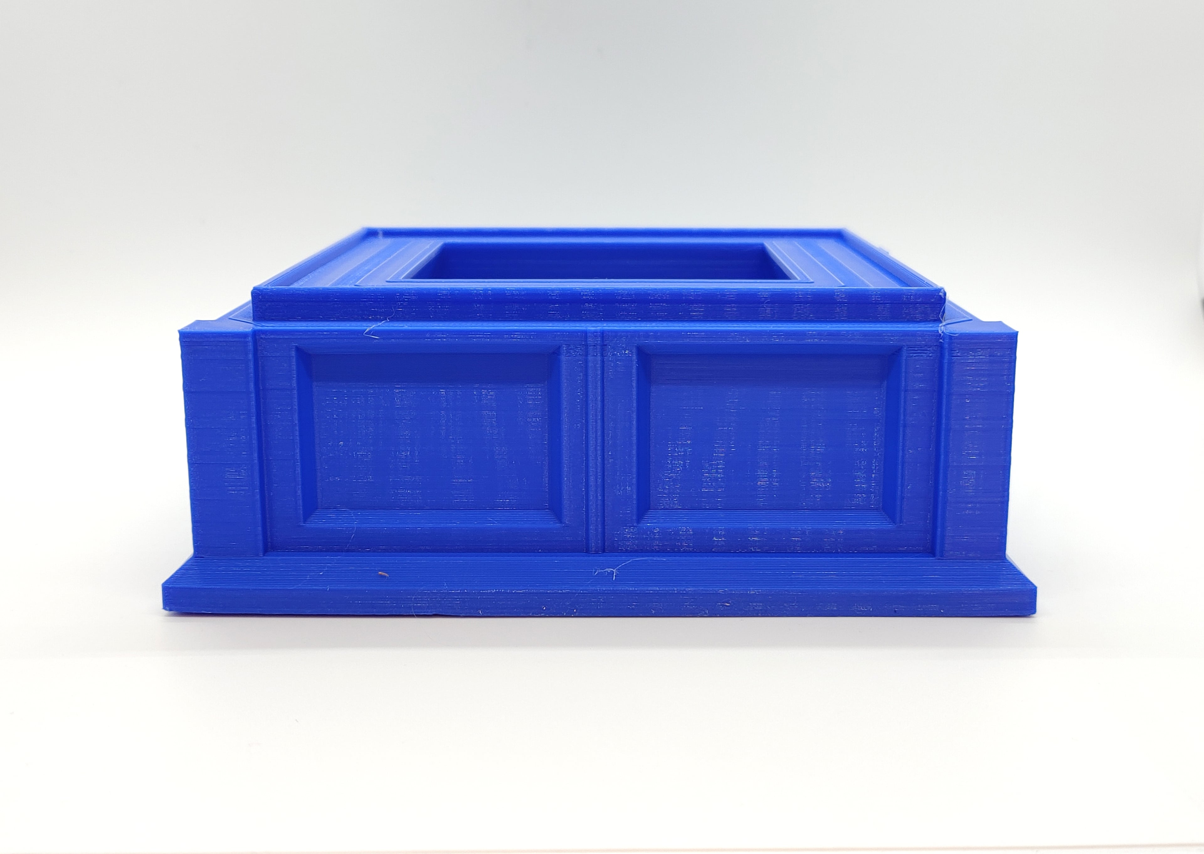 Doctor Who Tardis Tissue Box Cover 3d model