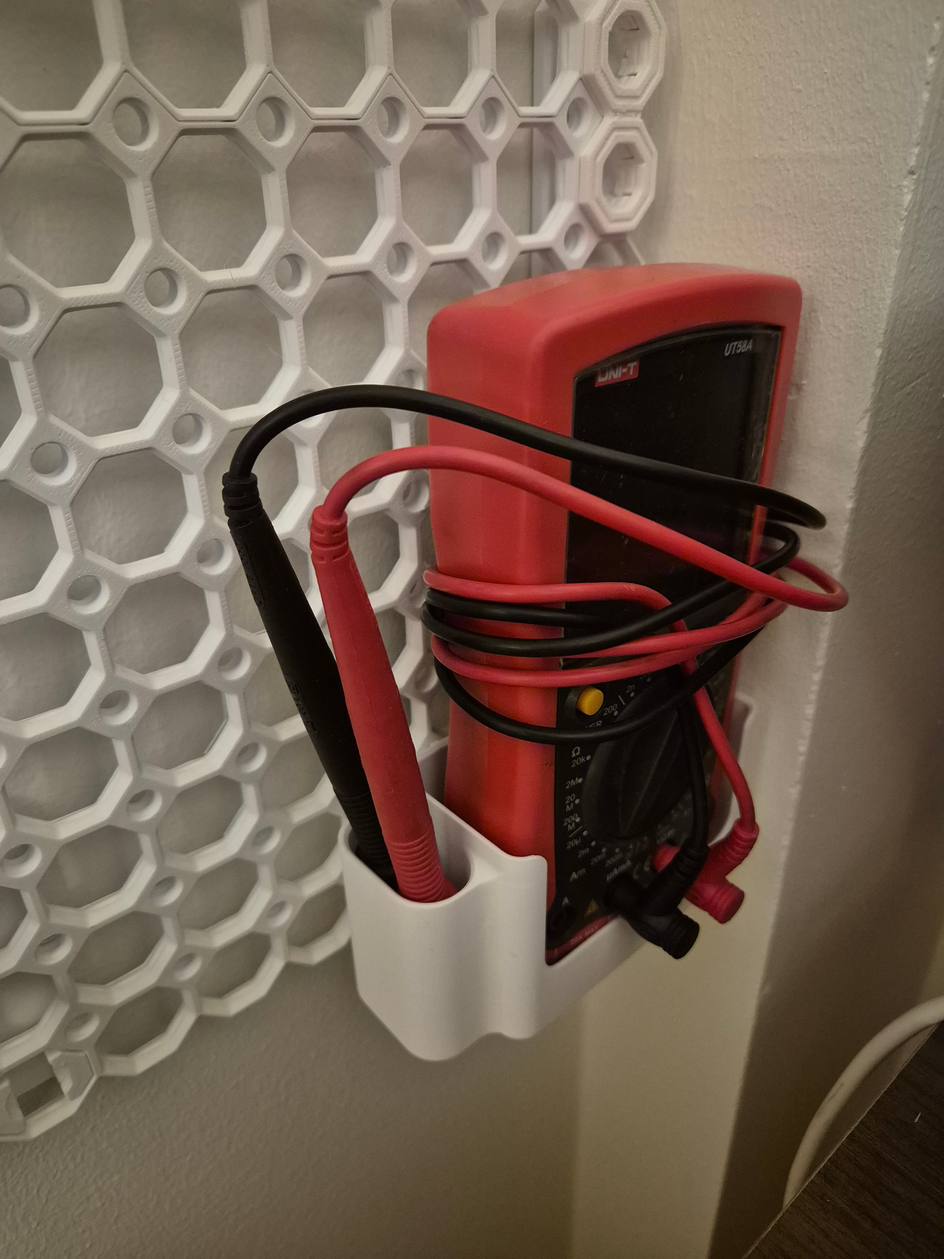 Multiboard UNI-T Multimeter Holder 3d model