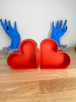 NEW Print in Place Valentine's Day Heart Box 3d model