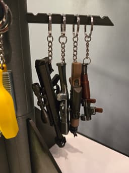 Keychain Display Stand — Missile 3d model