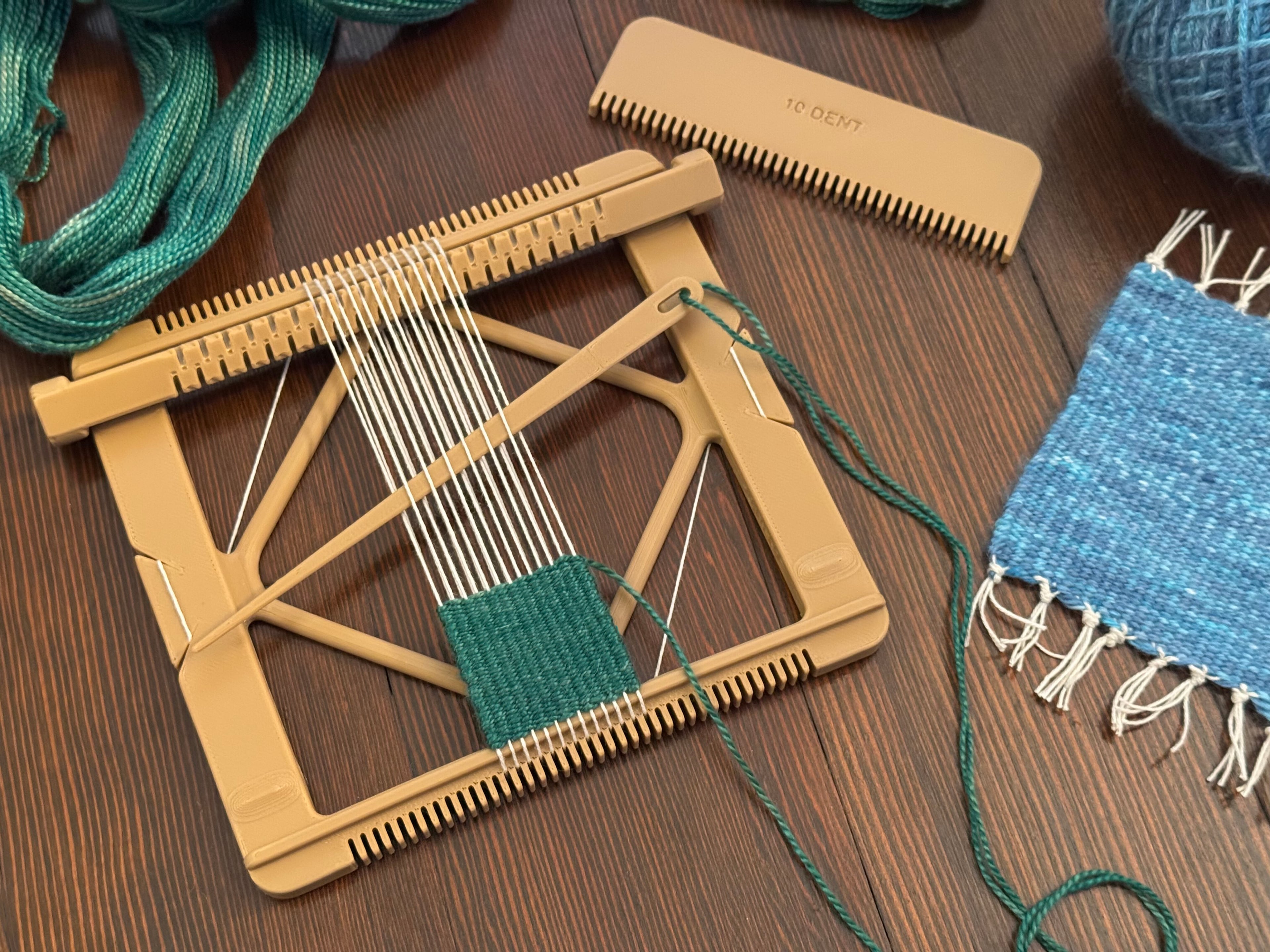 Pocket Loom Weaving Kit 4"x4" 10-dent 3d model