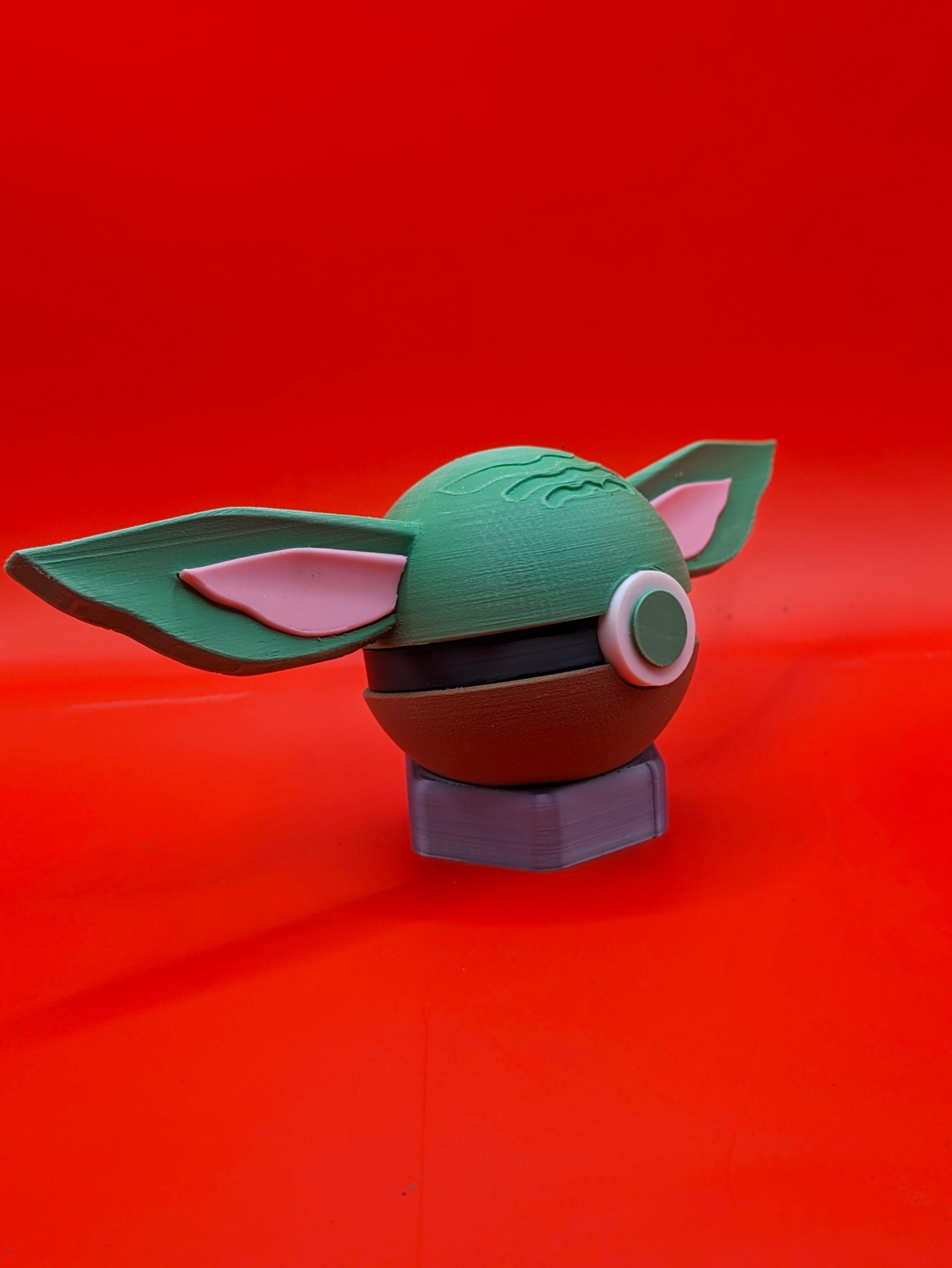 Baby Yoda Pokeball (Multipart & Complete Versions).stl 3d model