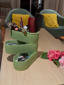 Fan-Out Desktop Organizer - (for Makeup, Stationery, etc.) 3d model